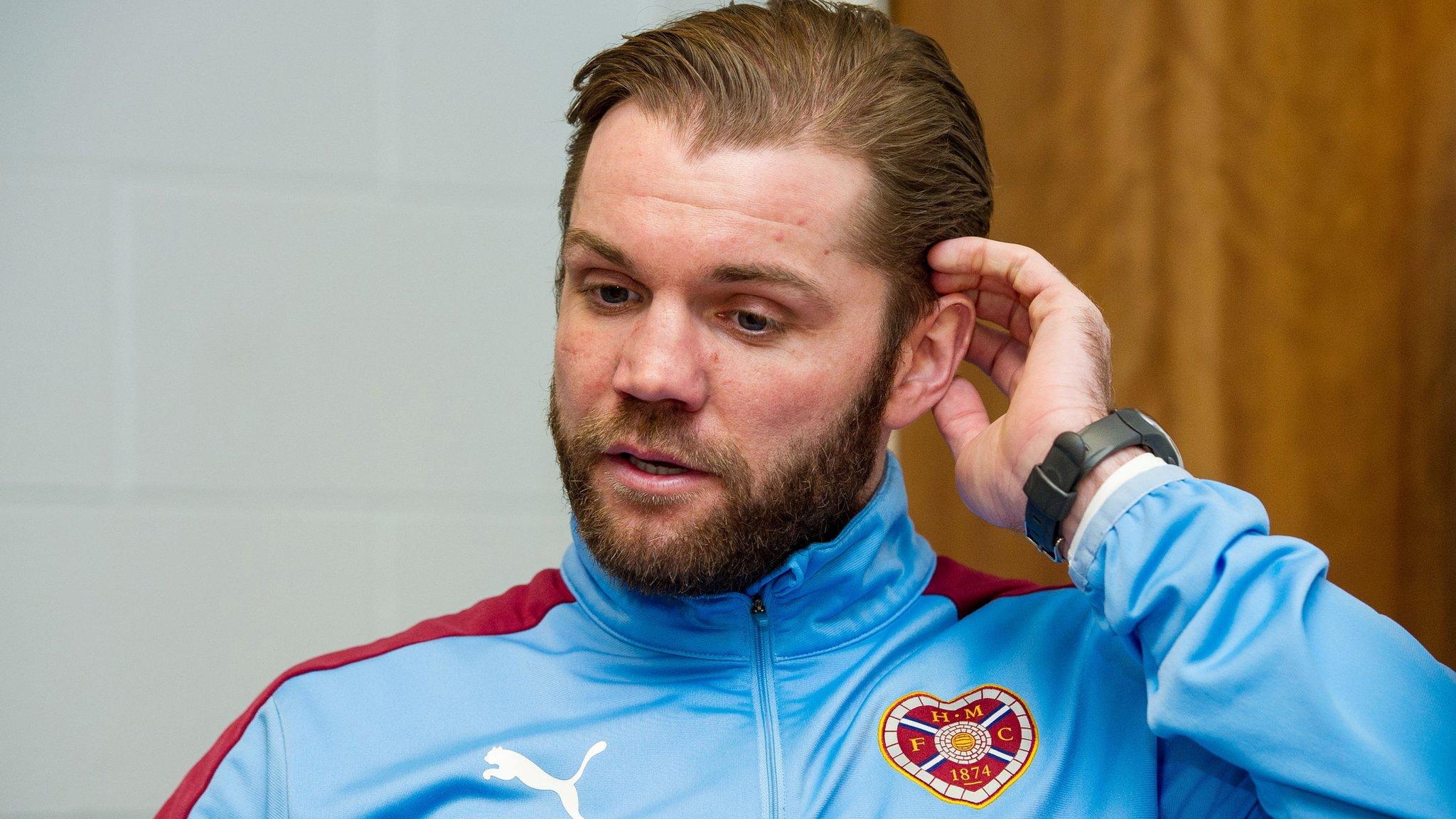 Hearts head coach Robbie Neilson