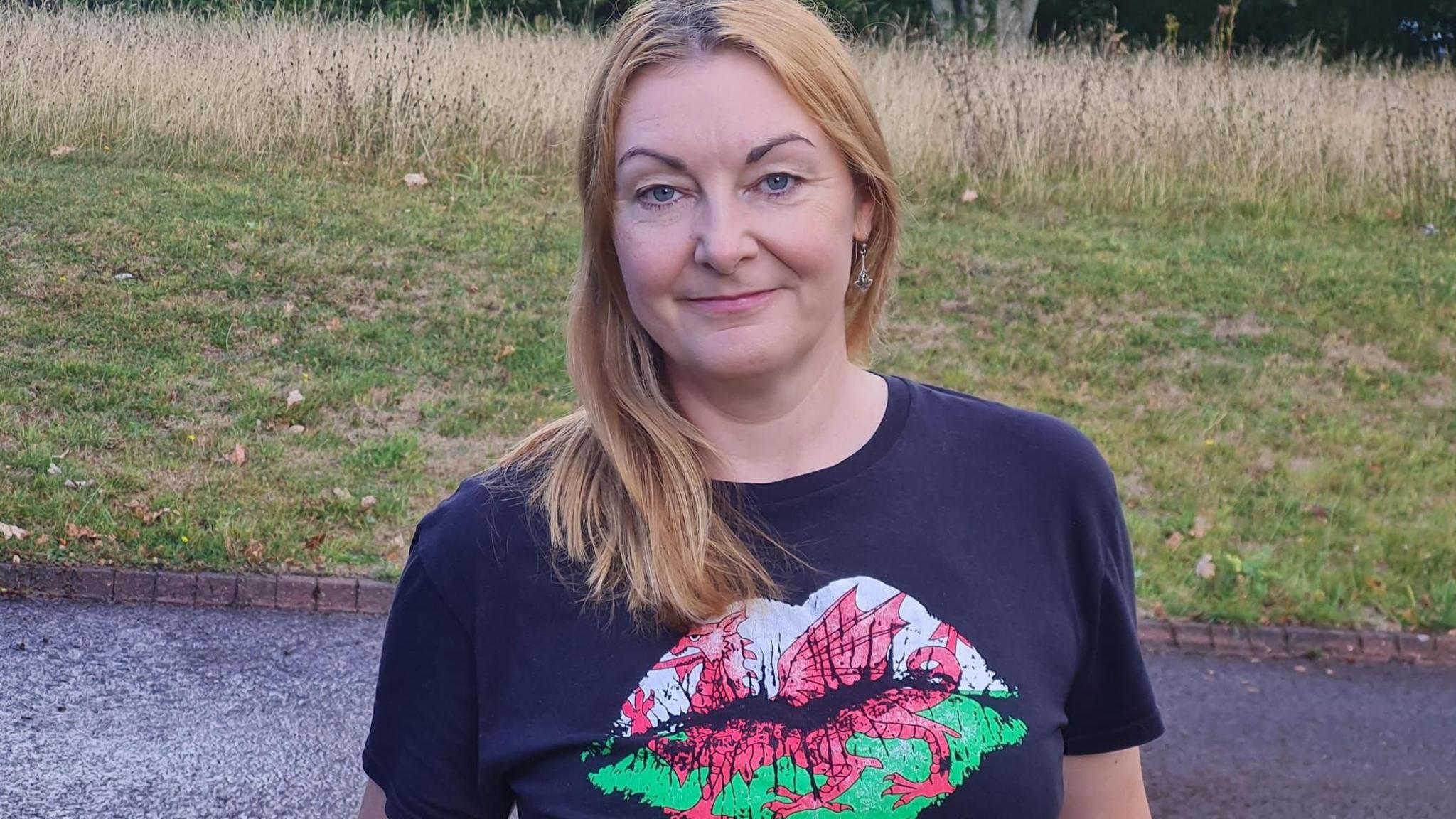 Fiona Cross