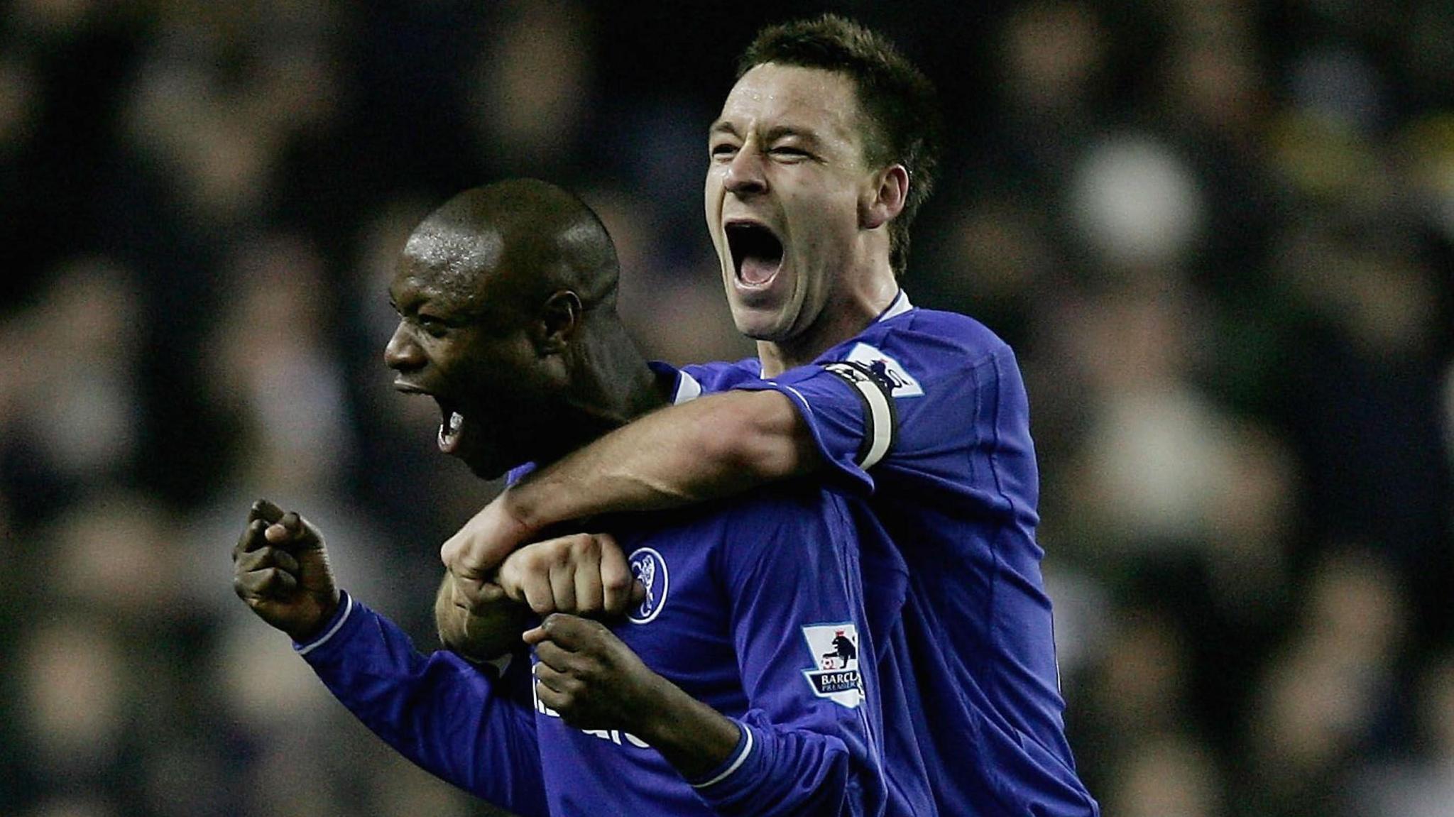 Chelsea defenders William Gallas and John Terry celebrate