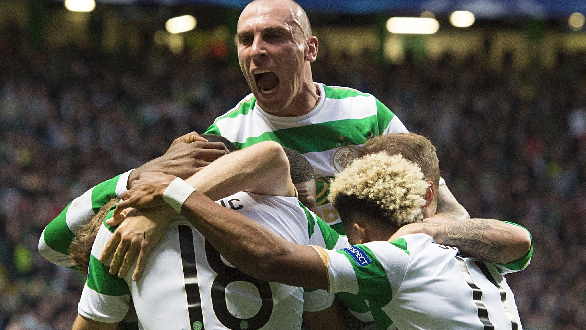 Celtic players celebrate