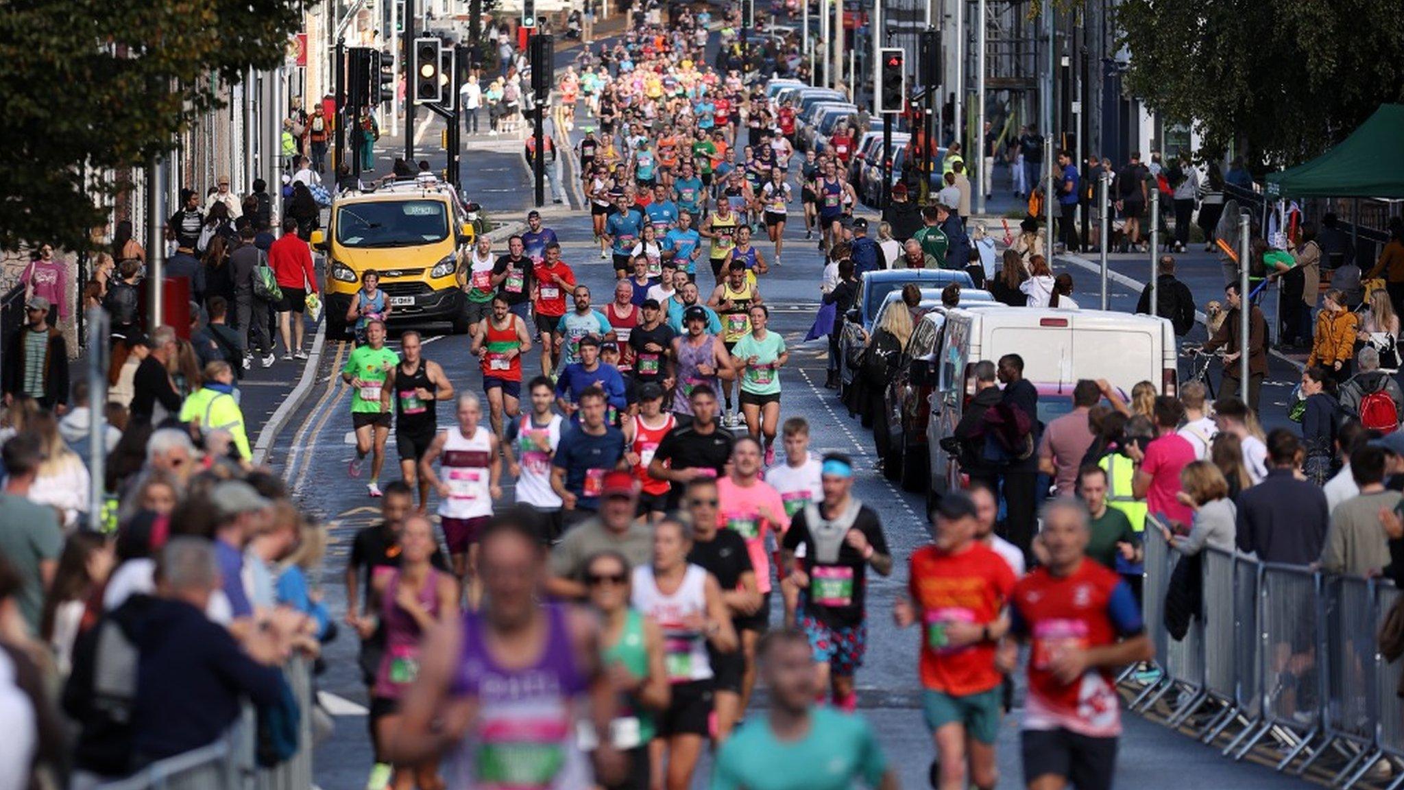 Cardiff Half Marathon runners