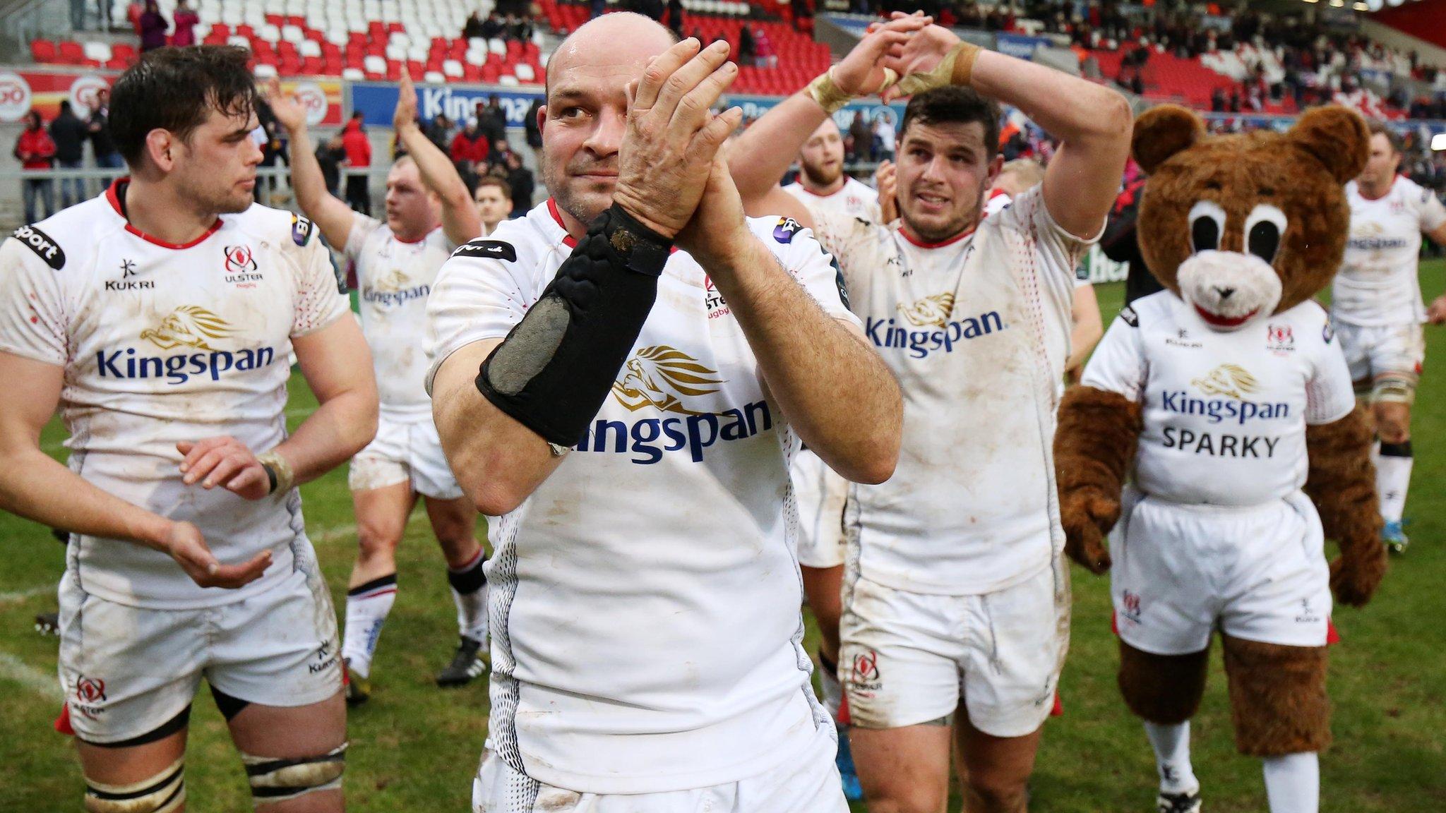 Ulster players acknowledge the fans at Kingspan Stadium