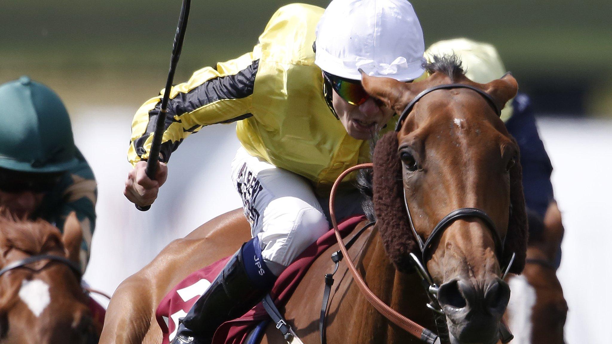 Big Orange ridden by Jamie Spencer