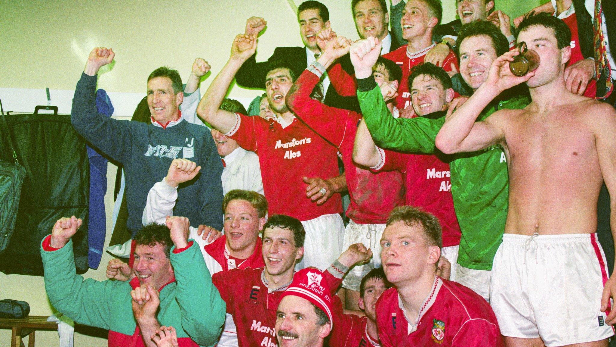 Wrexham players celebrate victory over Arsenal in 1992