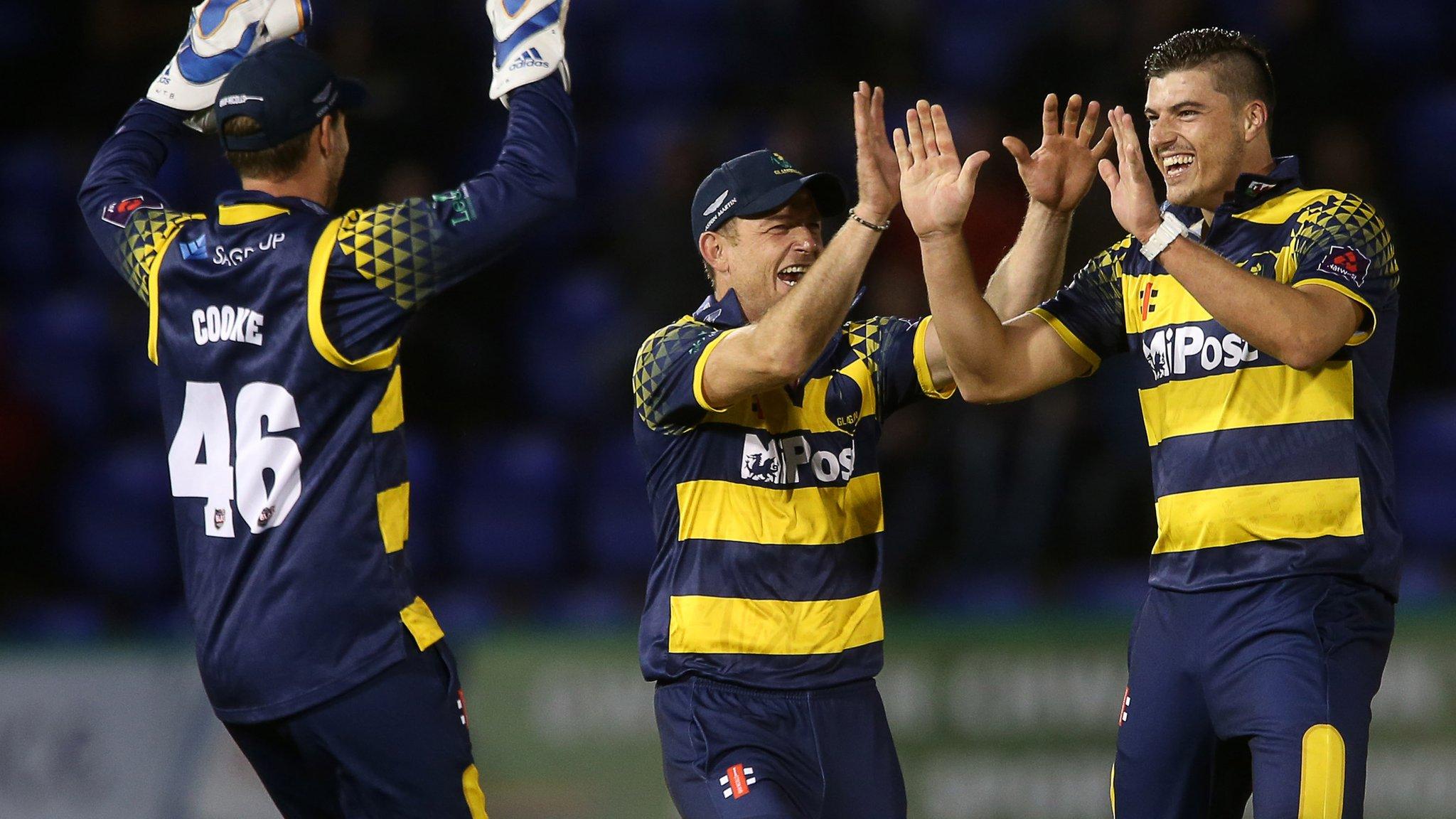Glamorgan celebrate