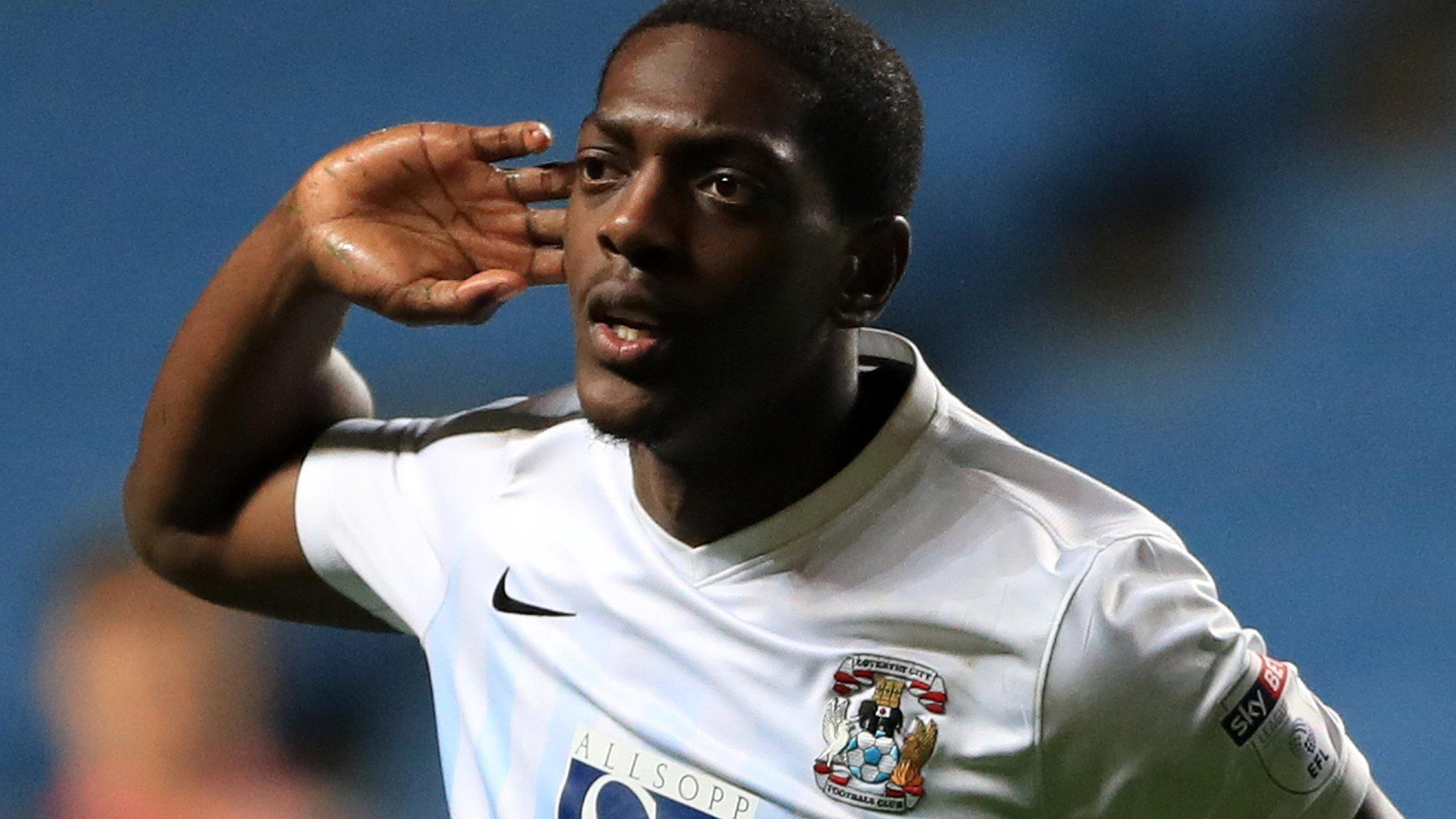 Marvin Sordell celebrates