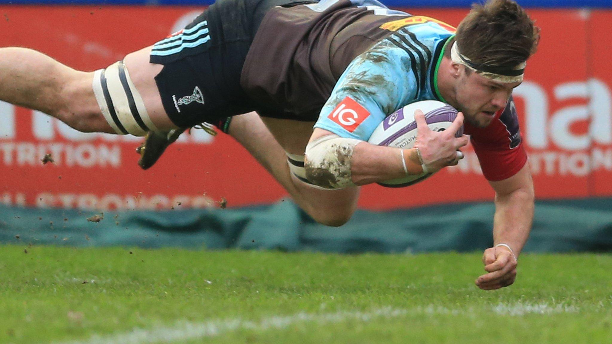 Jack Clifford scores a try for Harlequins