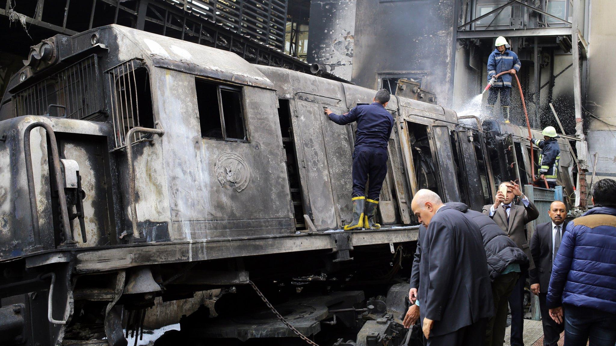 Firefighters put out a blaze at Ramses Station in Cairo, Egypt (27 February 2019)