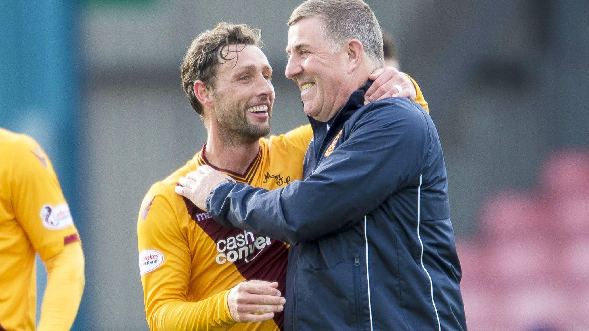 Mark McGhee and striker Scott McDonald