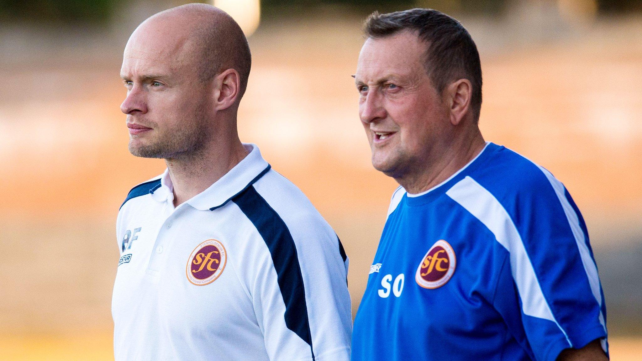 Stenhousemuir manager Brown Ferguson (left)