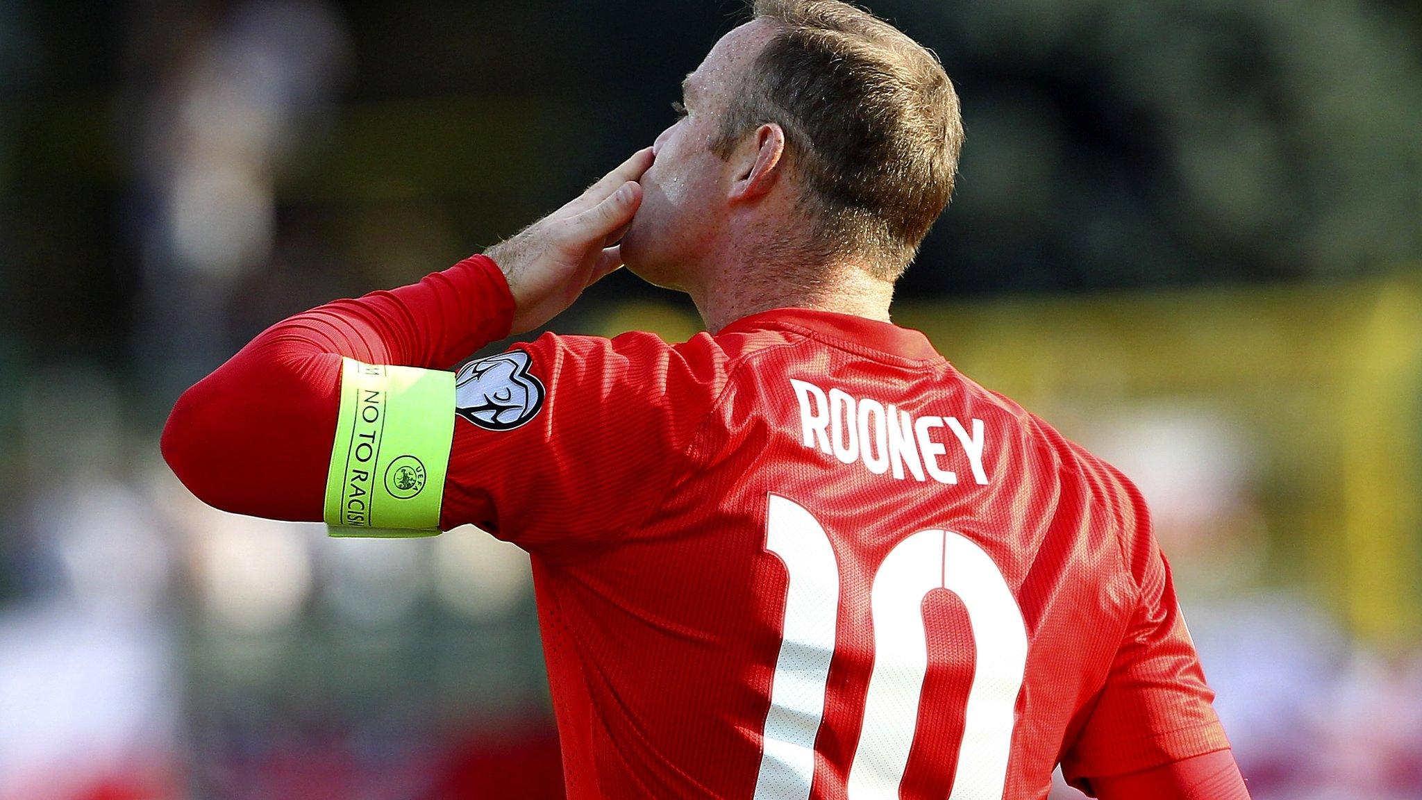 Wayne Rooney celebrates