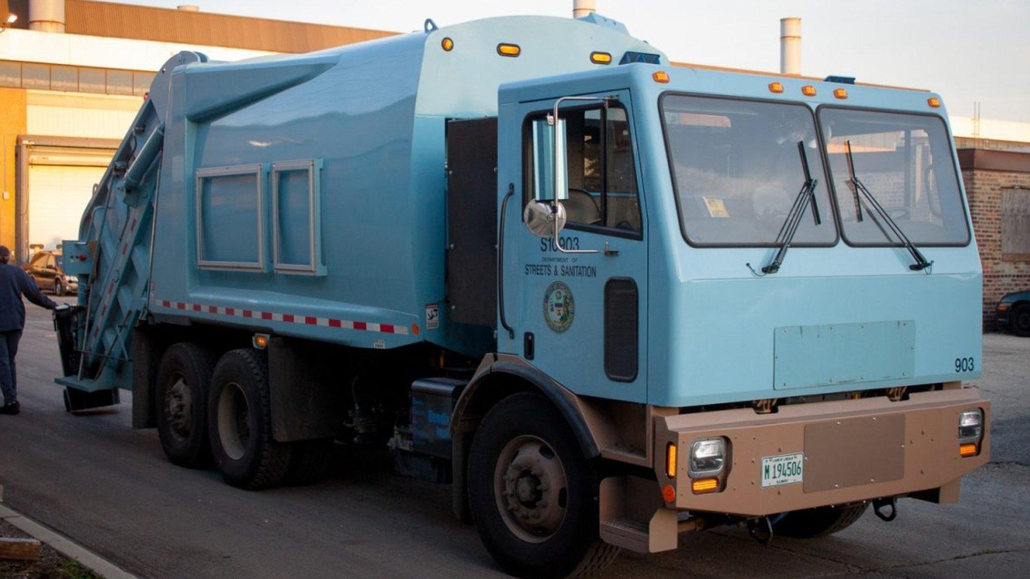 Electrek garbage truck