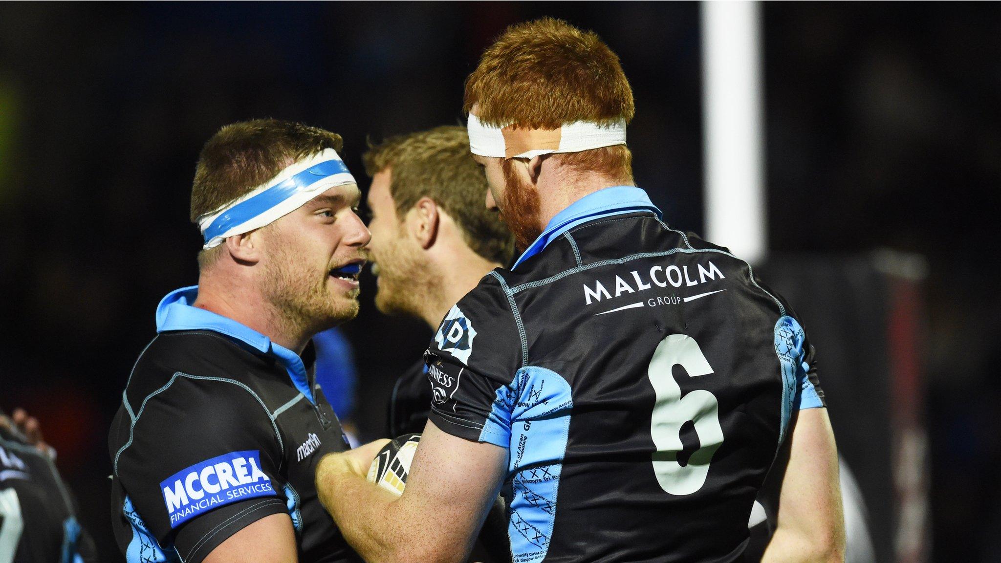 Glasgow Warriors' Alex Allan (left) congratulates team-mate Rob Harley on his try