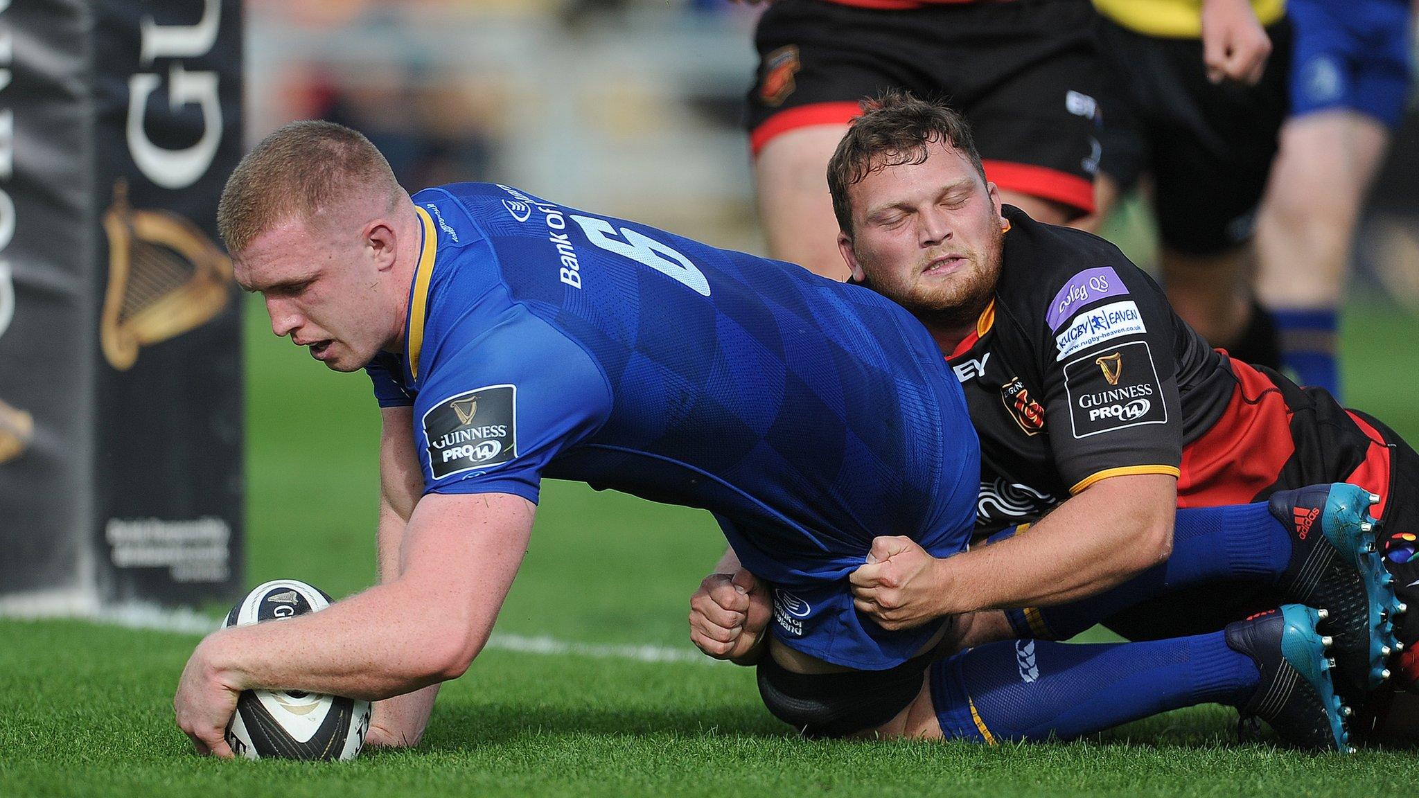 Leinster flanker Dan Leavy scores