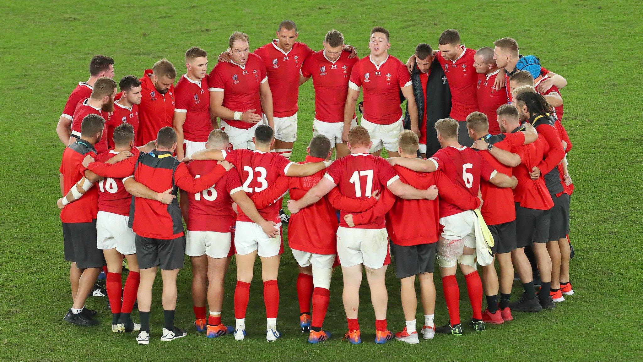 welsh-rugby-team.