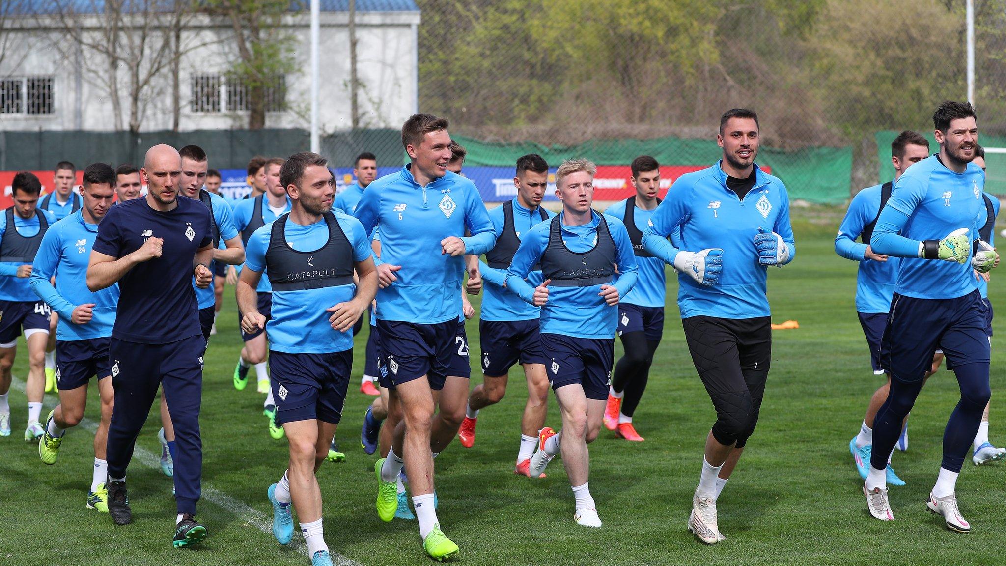 Dynamo Kyiv players in training