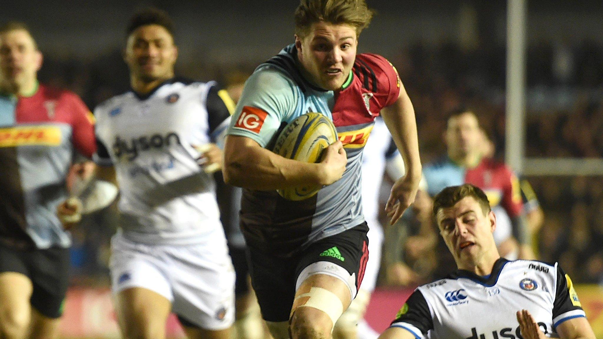 Harry Sloan scores for Harlequins