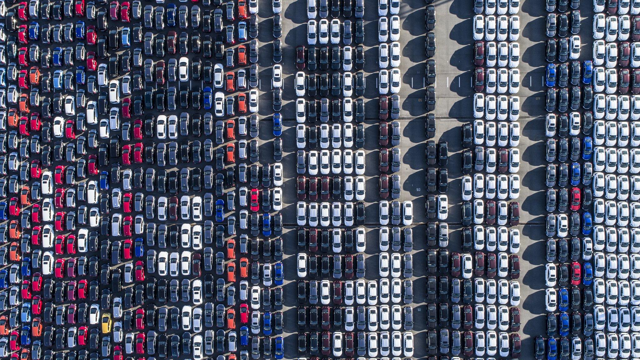 Aerial view of many cars