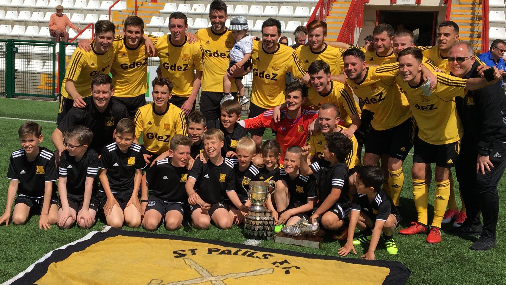 St Paul's celebrate 2017 Upton win