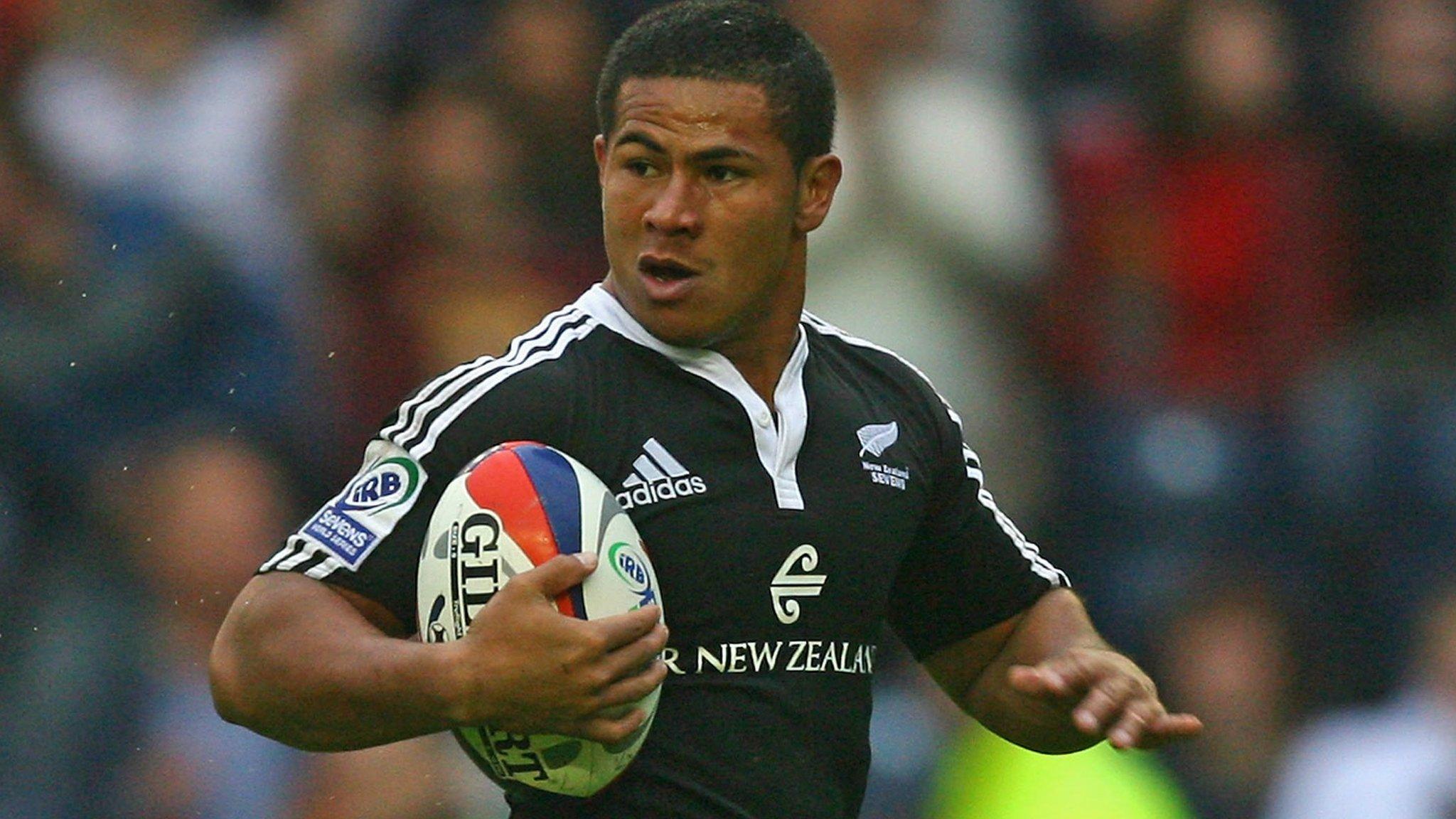 David Smith playing sevens for New Zealand in 2008