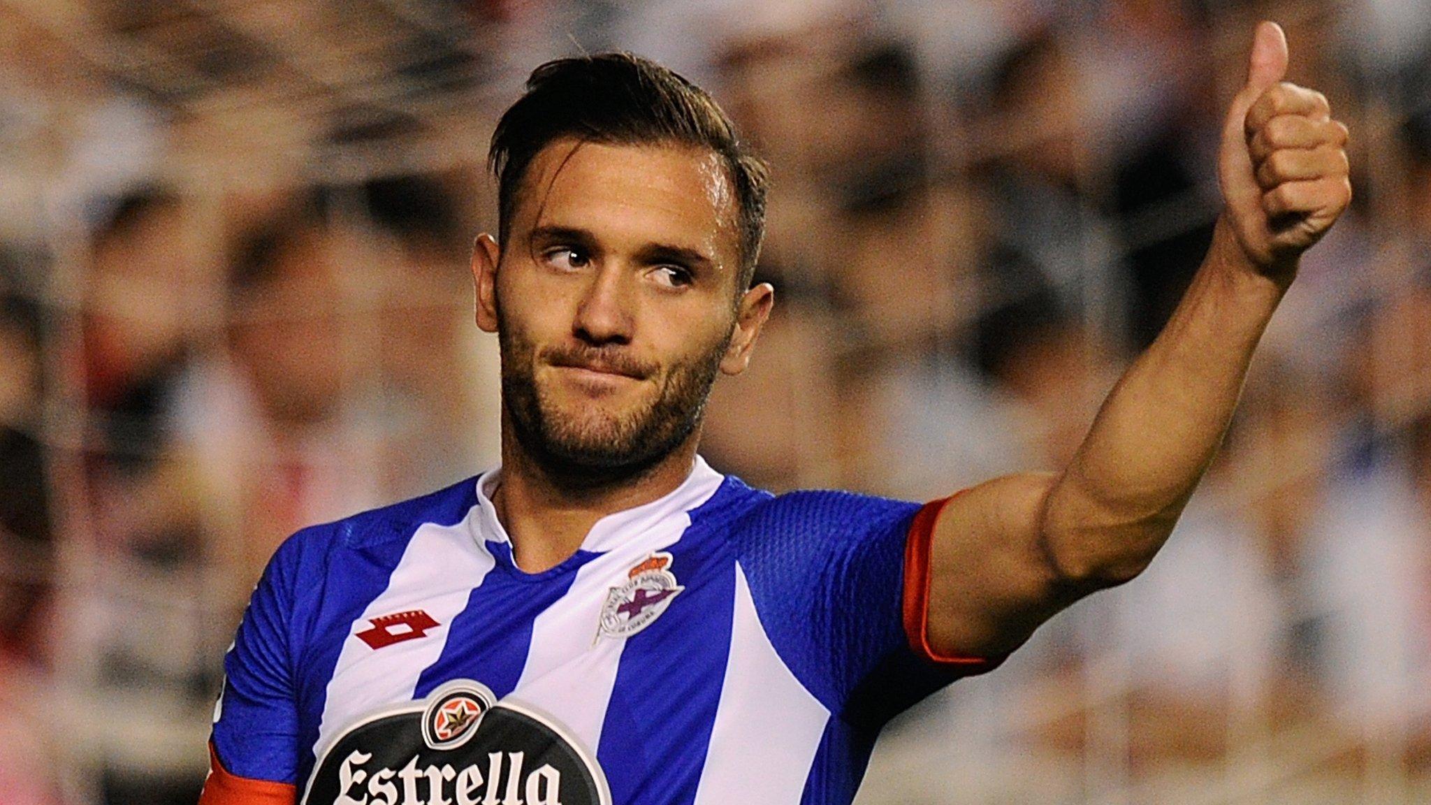 Lucas Perez Martinez