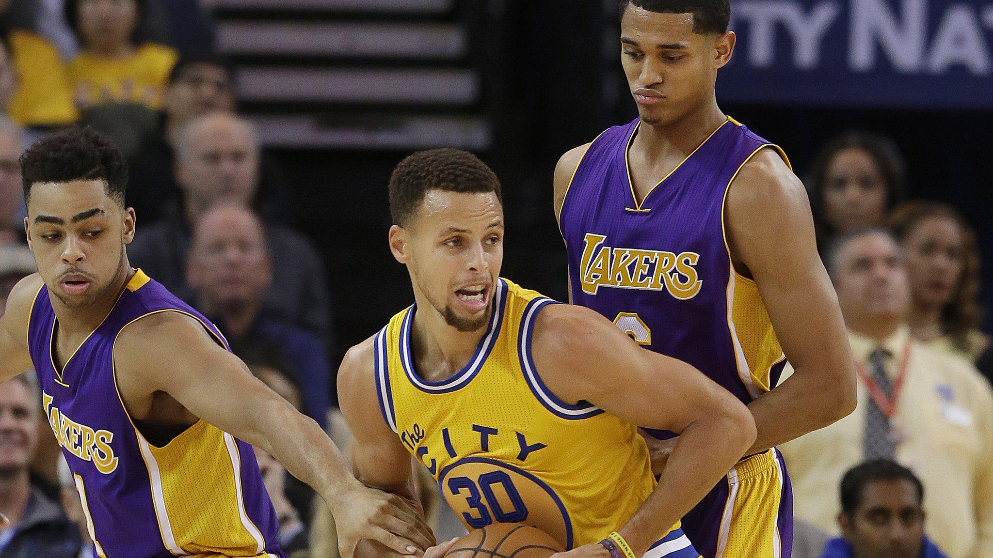 Golden State Warriors beat LA Lakers