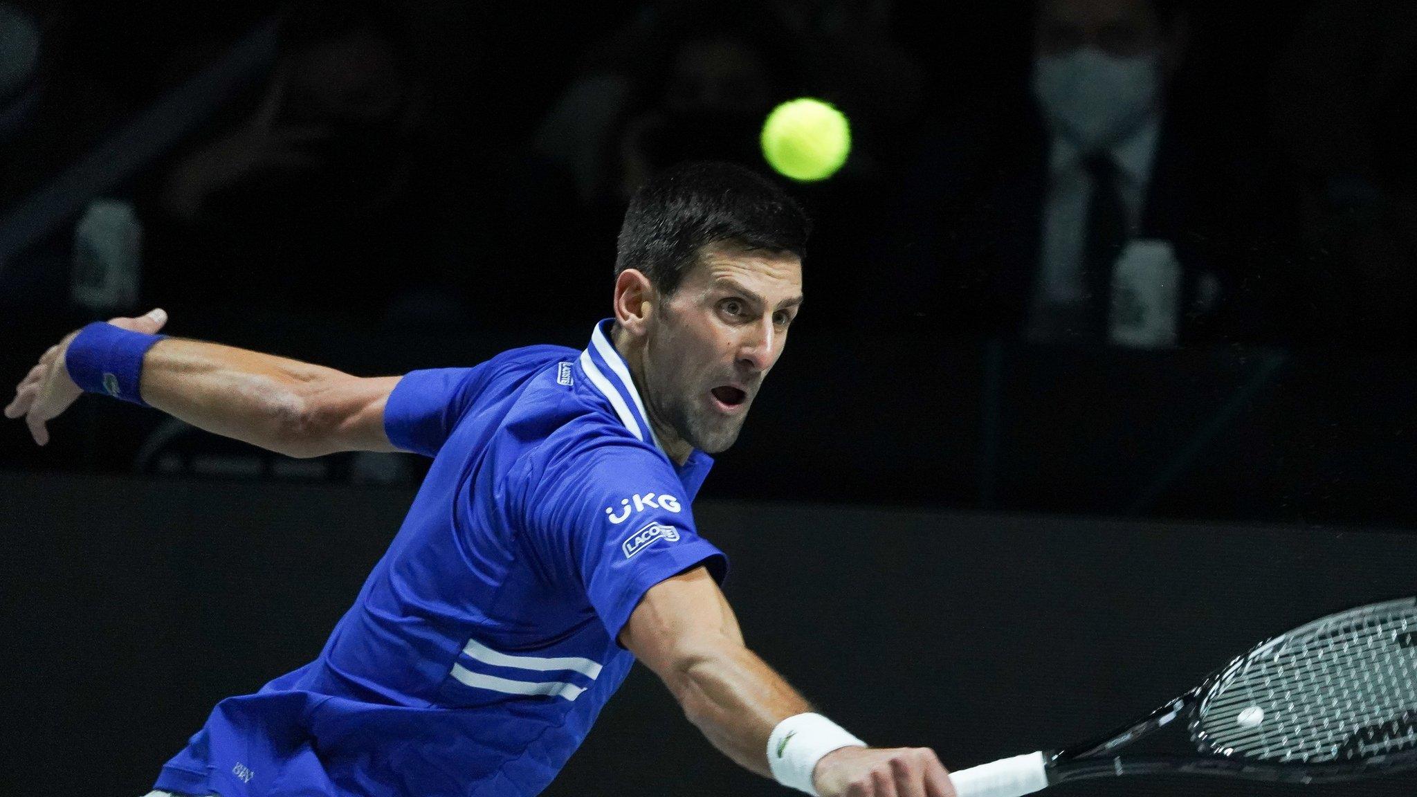 novak djokovic playing tennis