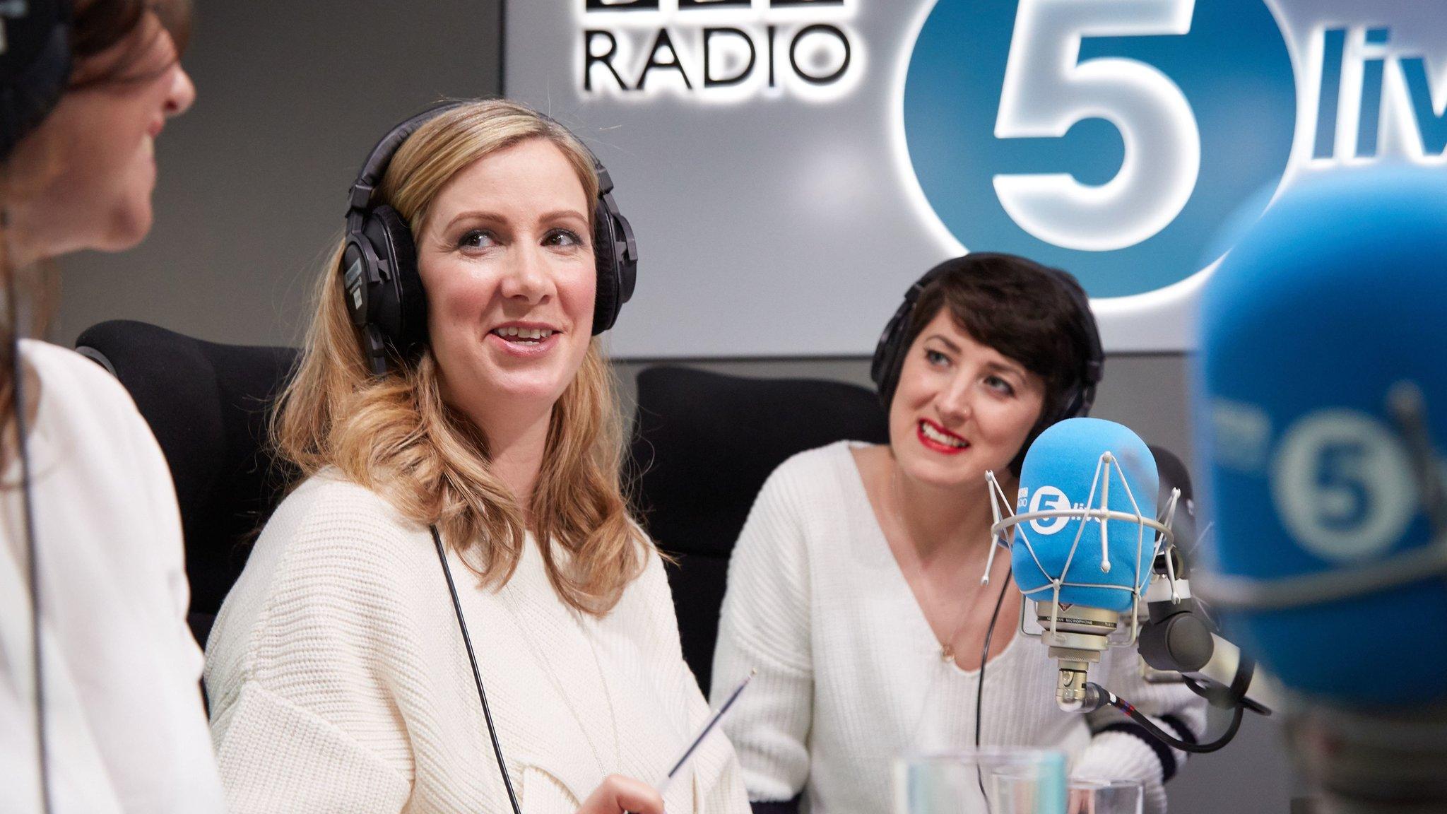 Rachael Bland (centre) with podcast co-hosts Deborah James and Lauren Mahon