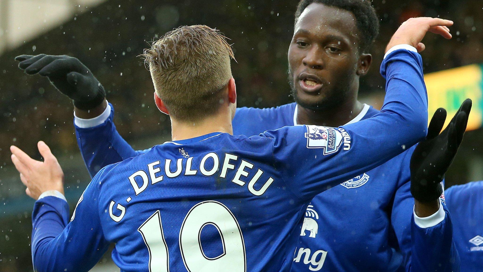 Everton's Romelu Lukaku and Gerard Deulofeu