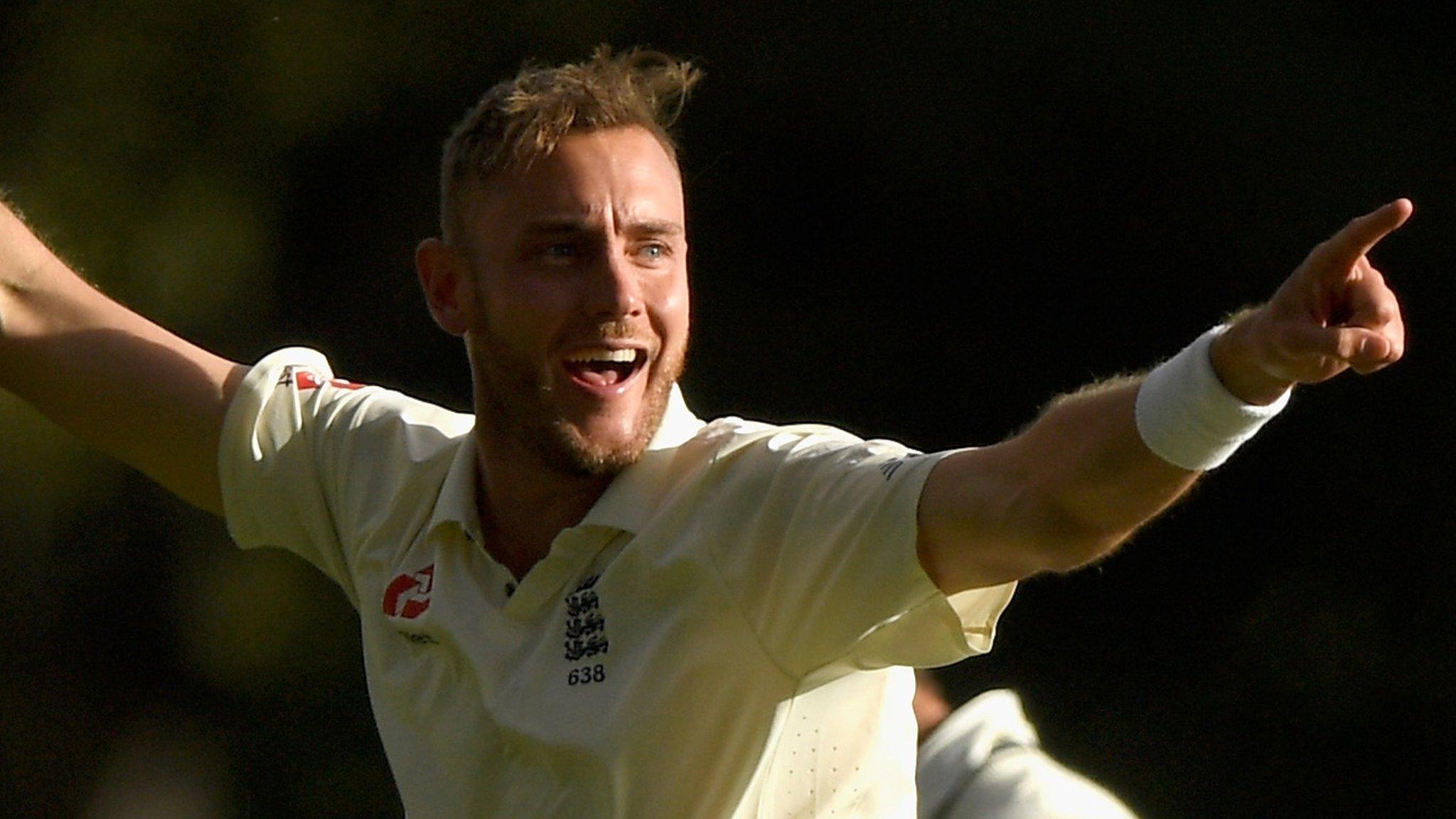 England's Stuart Broad celebrates taking the wicket of New Zealand's Colin de Grandhomme