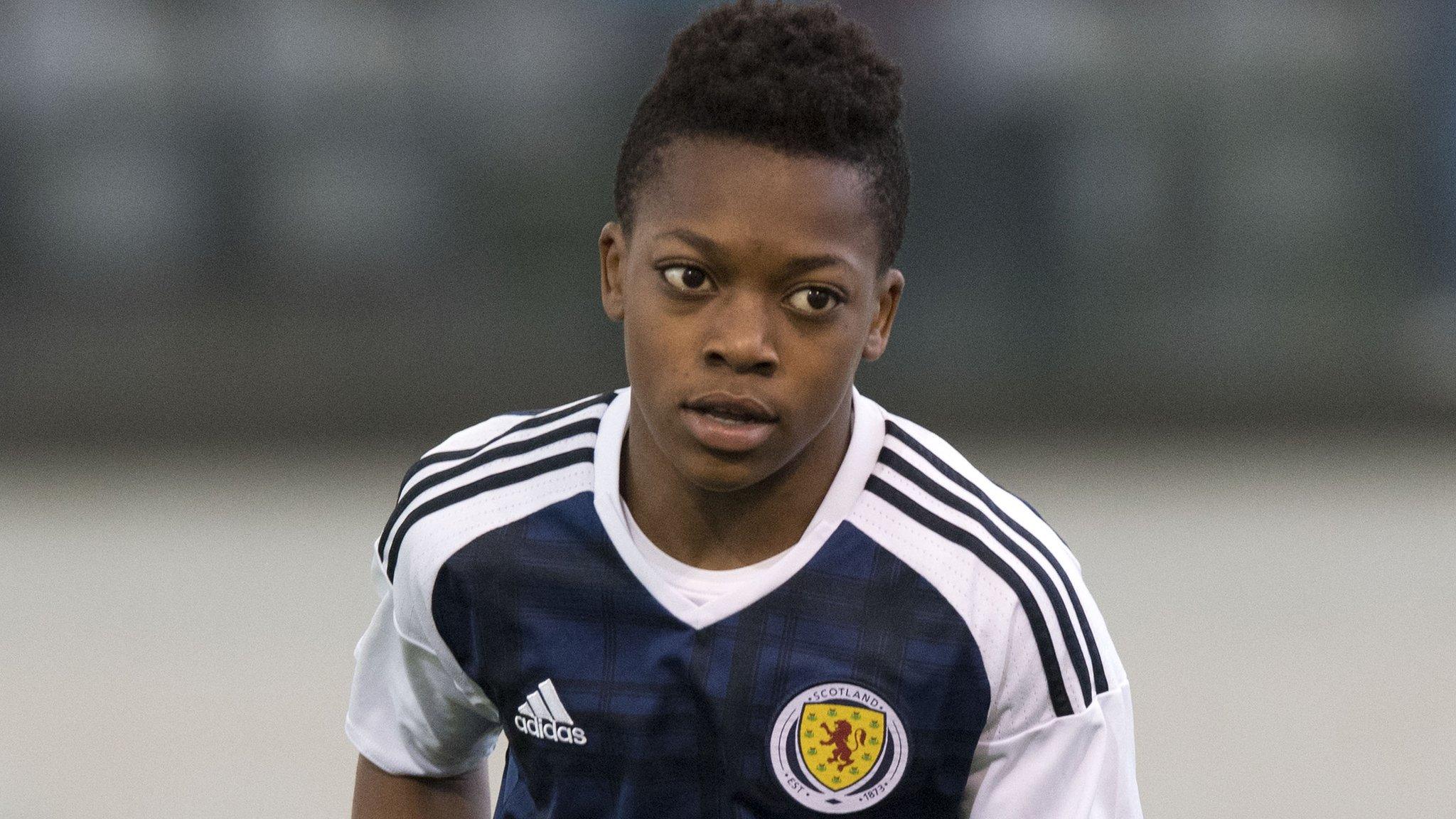 Karamoko Dembele warming up with Scotland's Under-16s