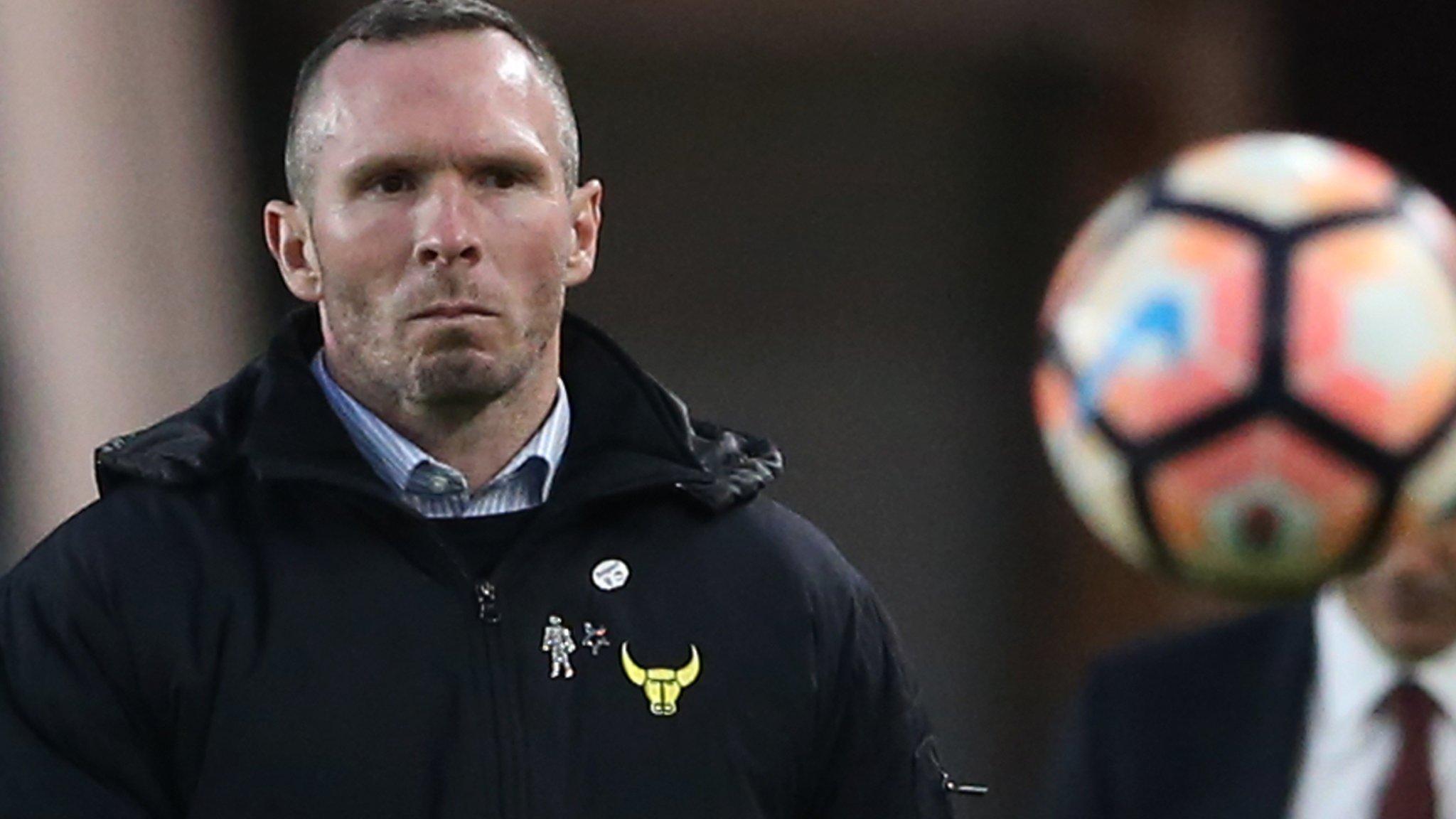 Oxford United head coach Michael Appleton