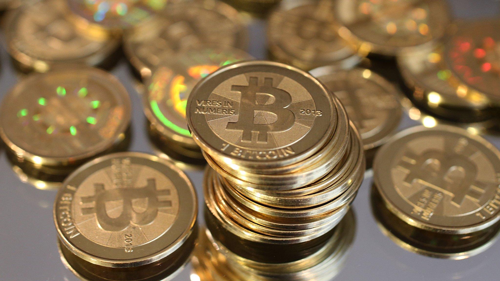 Former Secret Service agent guilty of bitcoin theft - BBC News