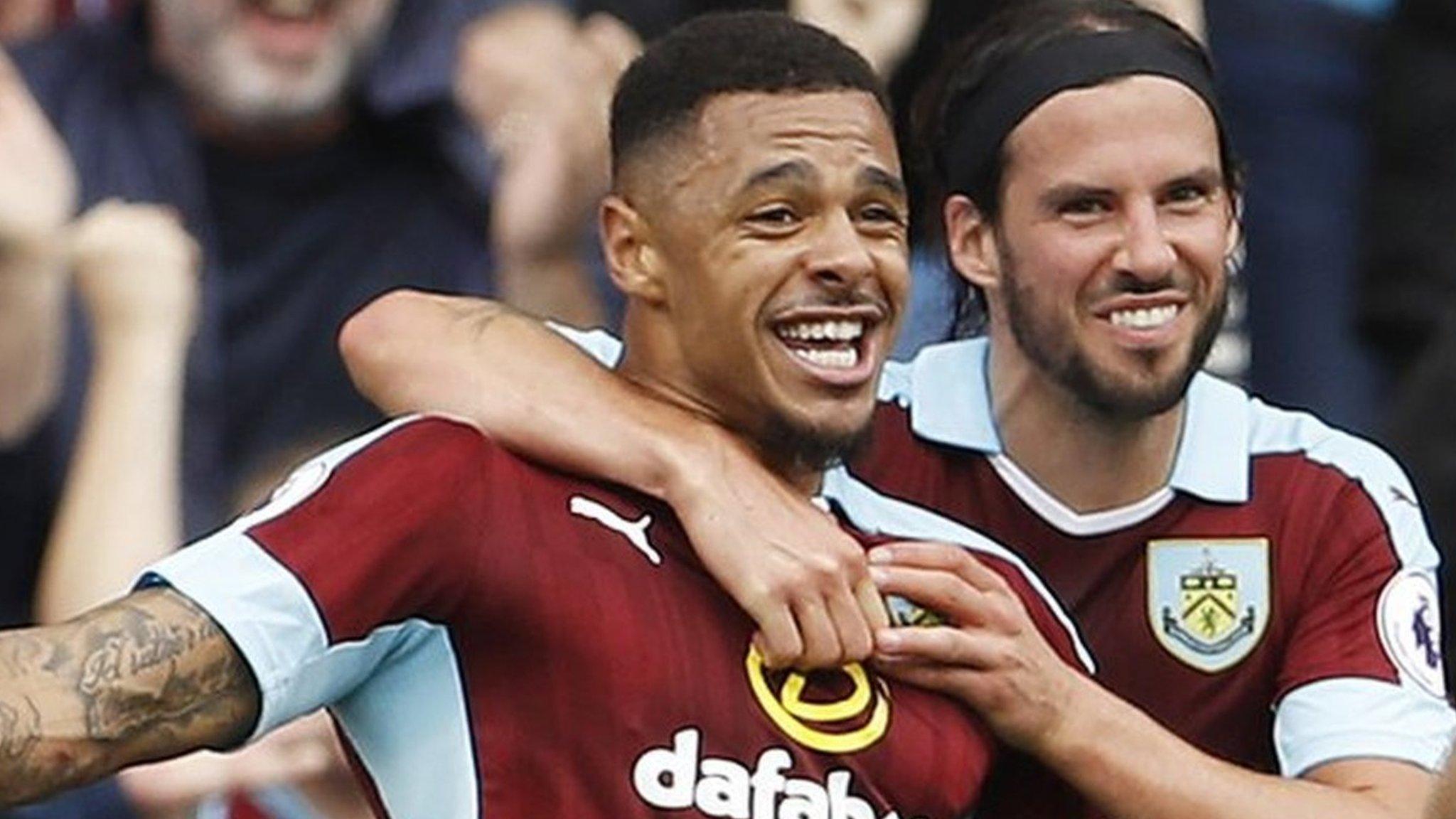 Burnley celebrate Andre Gray goal