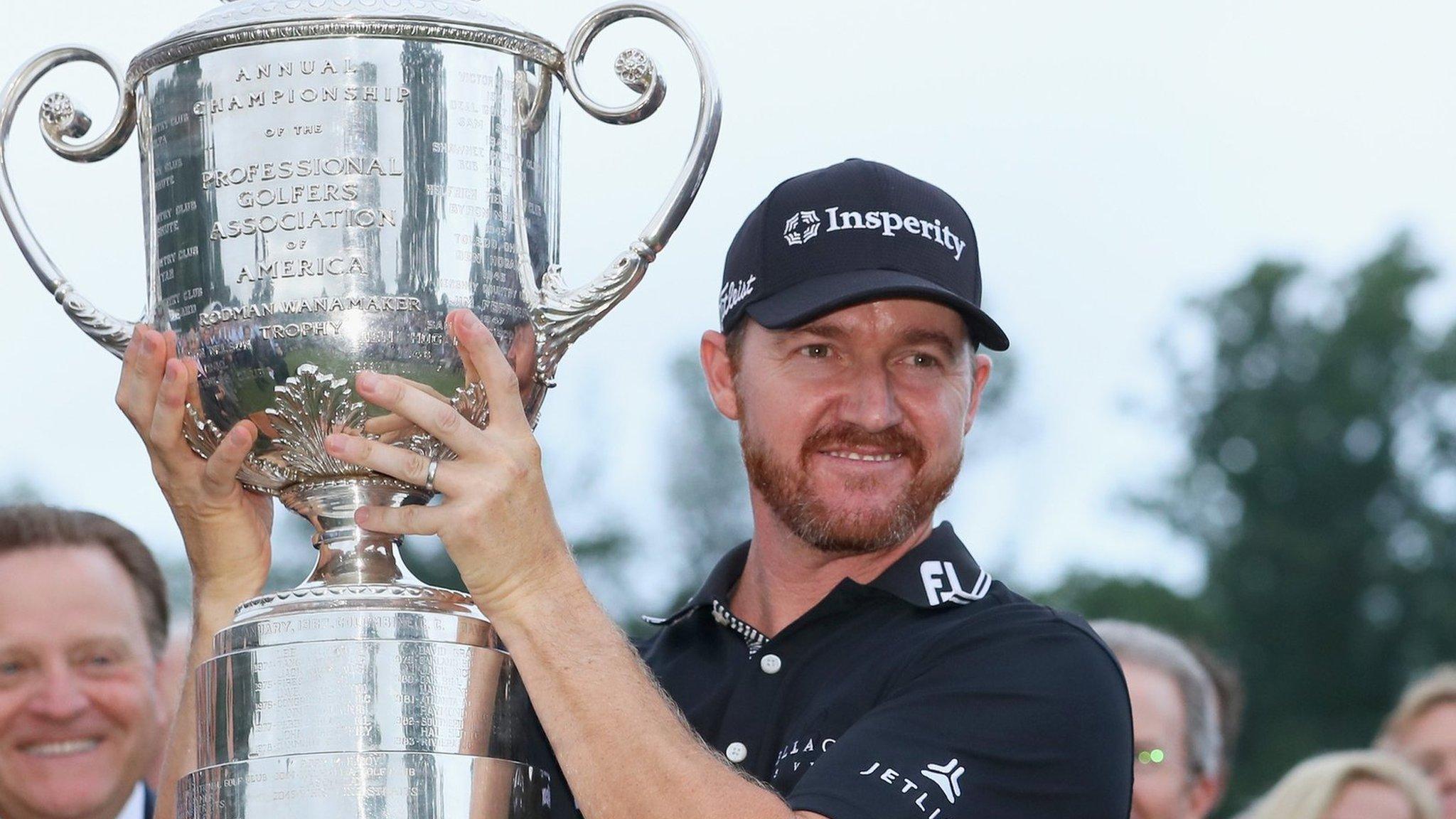 Jimmy Walker with trophy