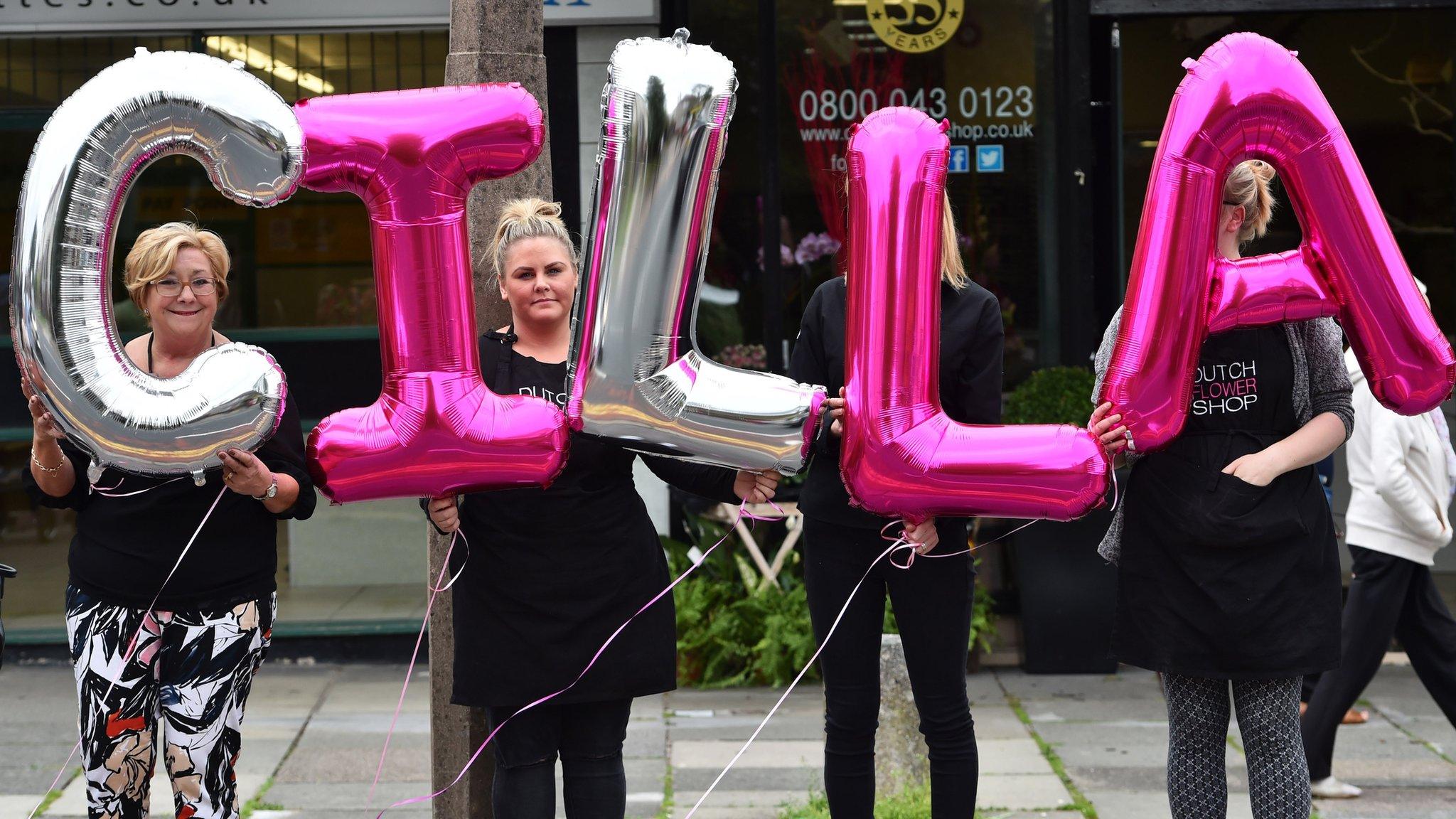 Mourners attend Cilla Black funeral