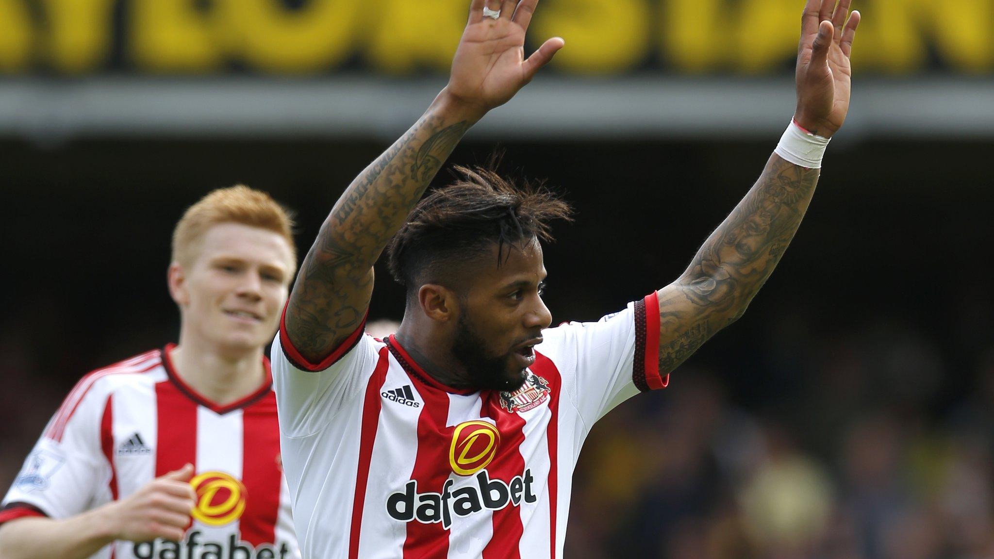 Jeremain Lens celebrates