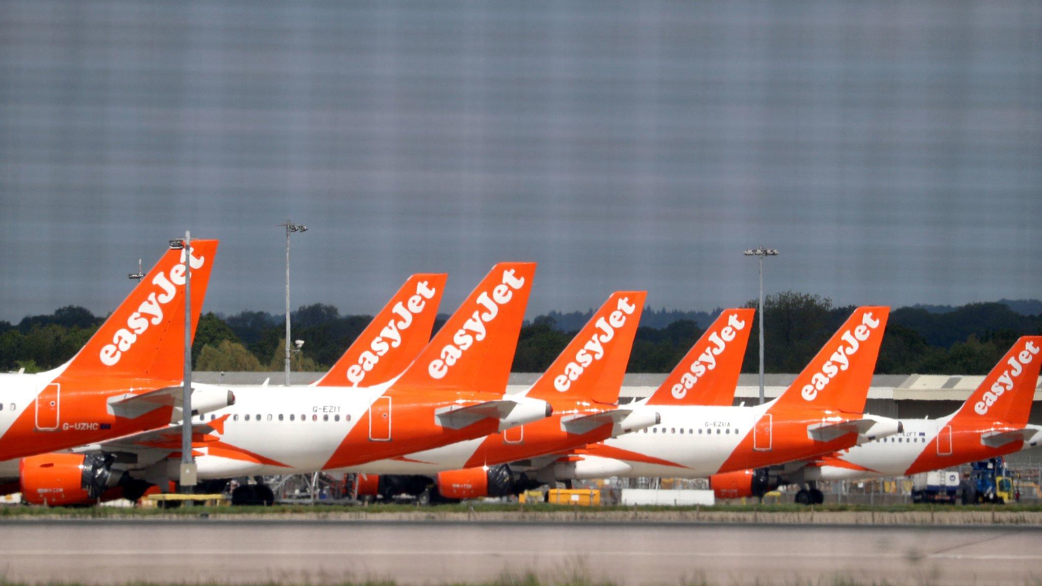 easyJet planes at Gatwick