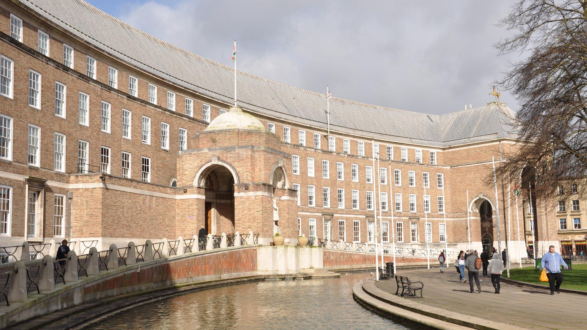 City Hall, Bristol