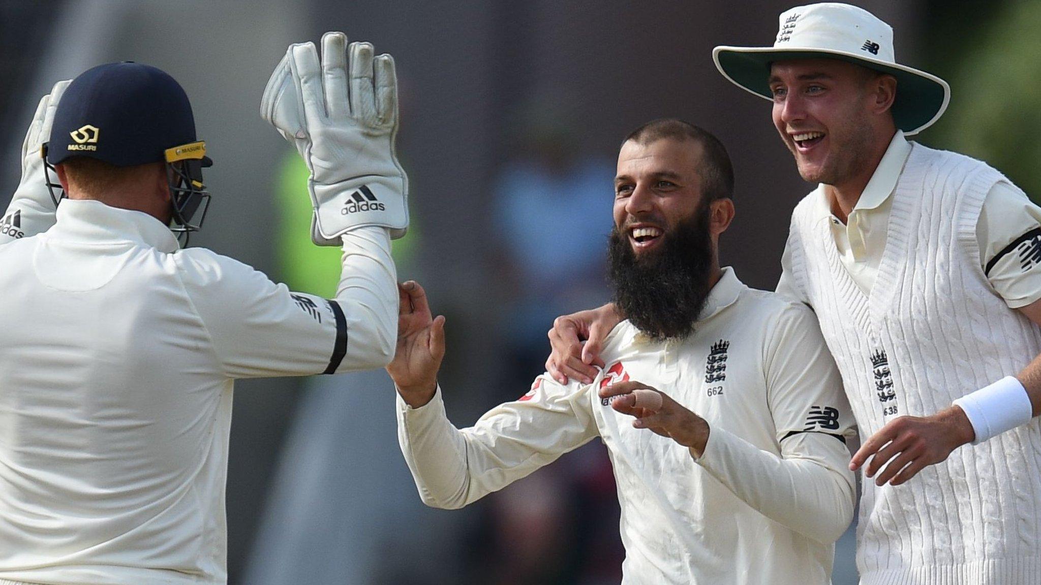 Moeen Ali & Stuart Broad