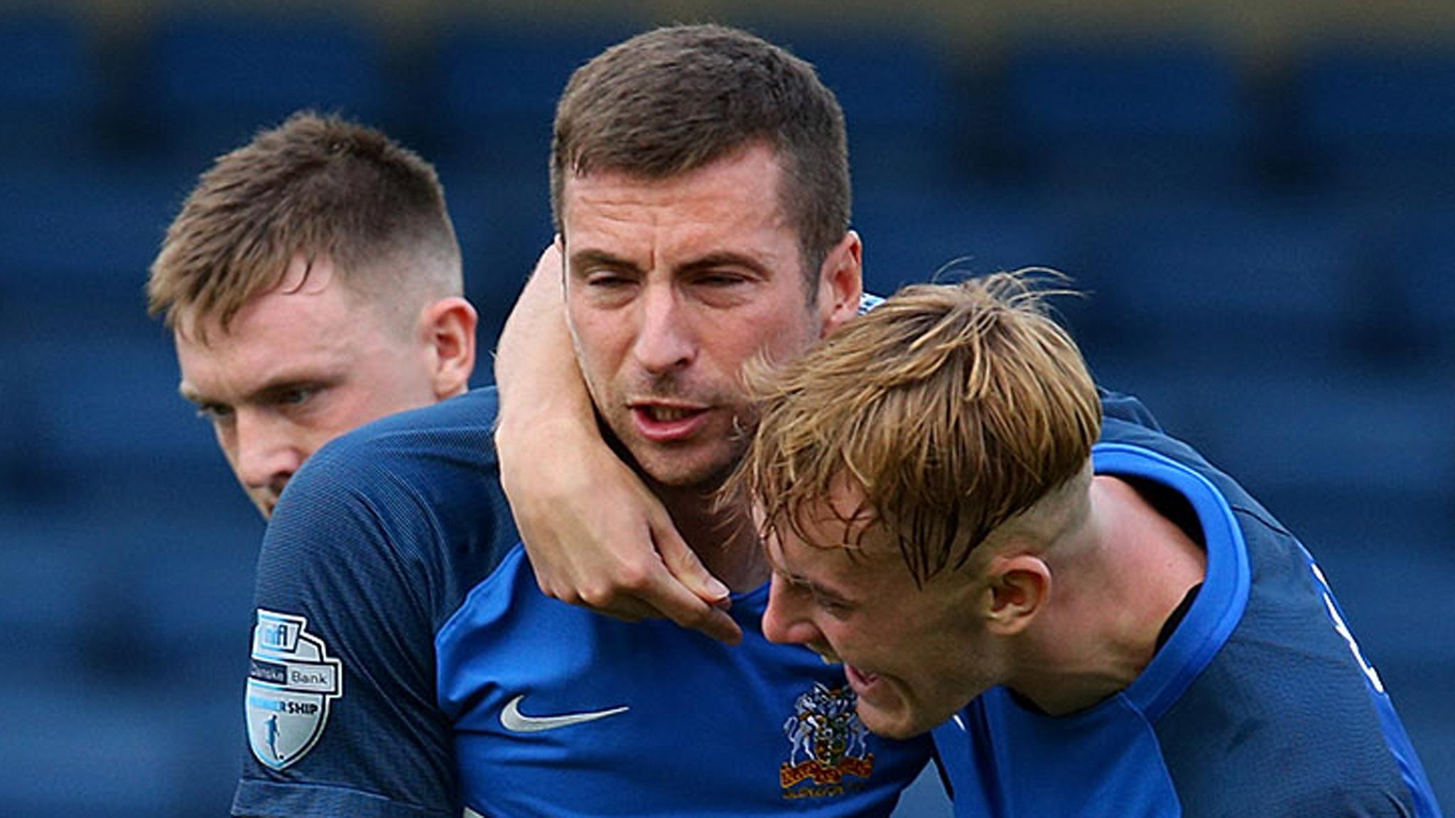 Glenavon came from behind to draw with Glentoran