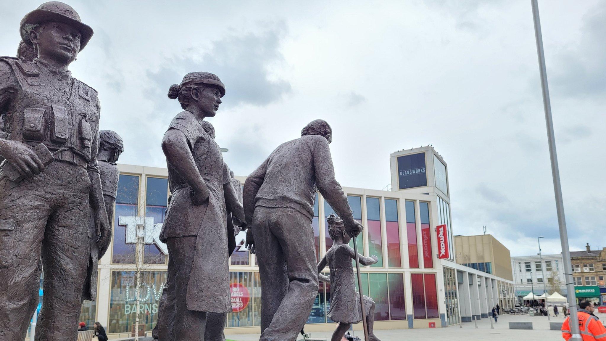 A statue in Barnsley