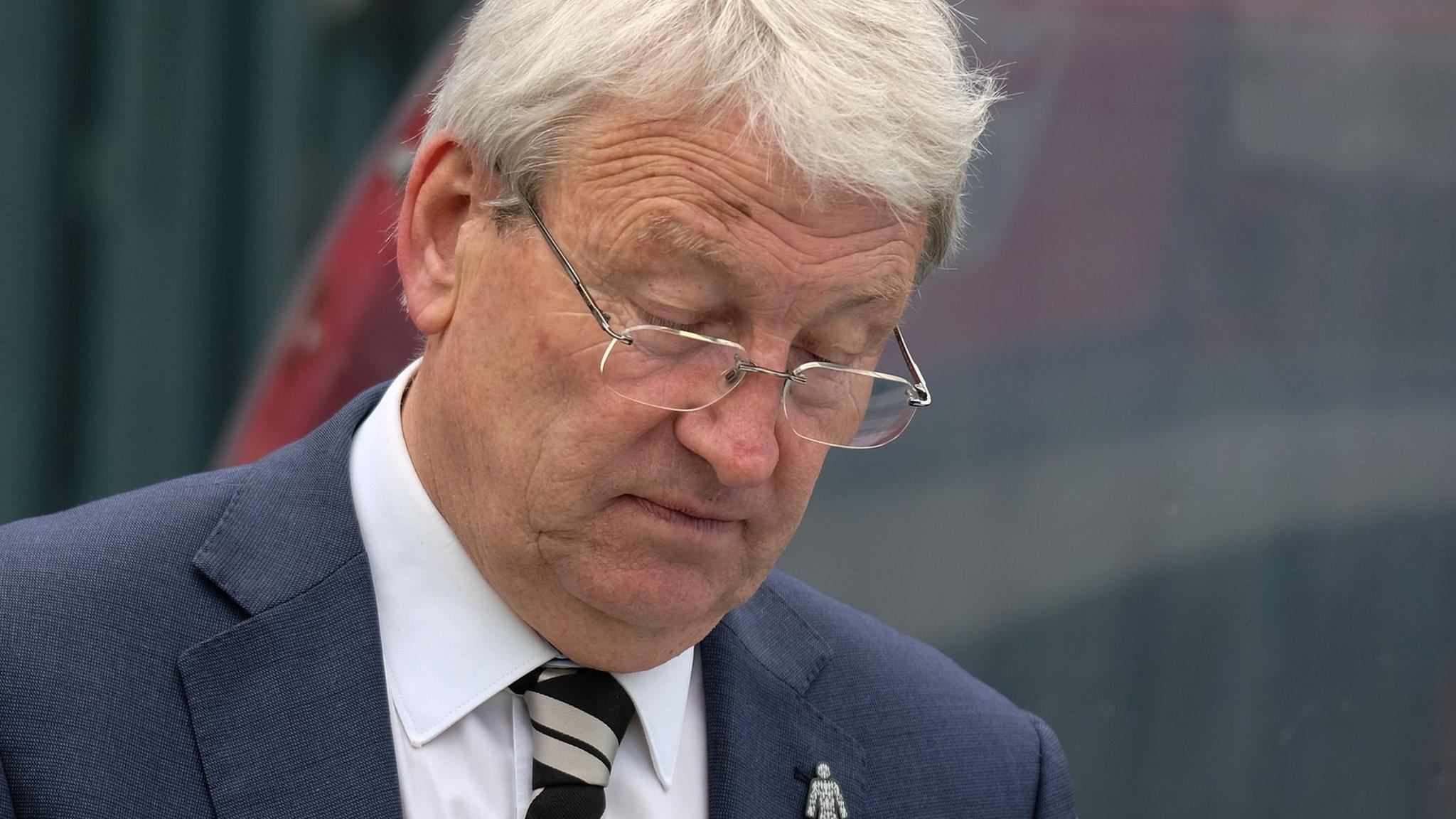 Chris Kinnear on the sidelines managing Dover Athletic