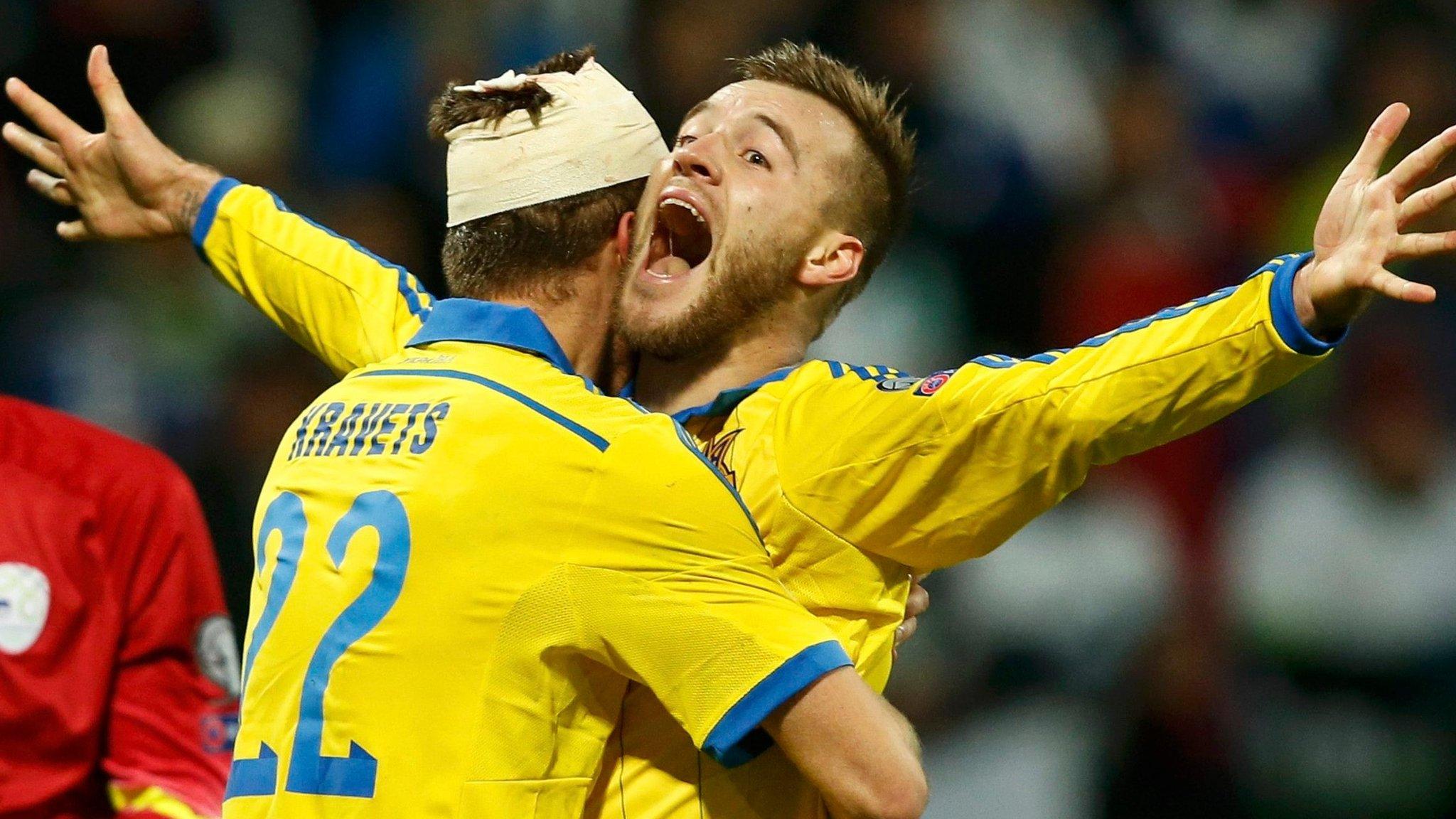 Ukraine reach Euro 2016