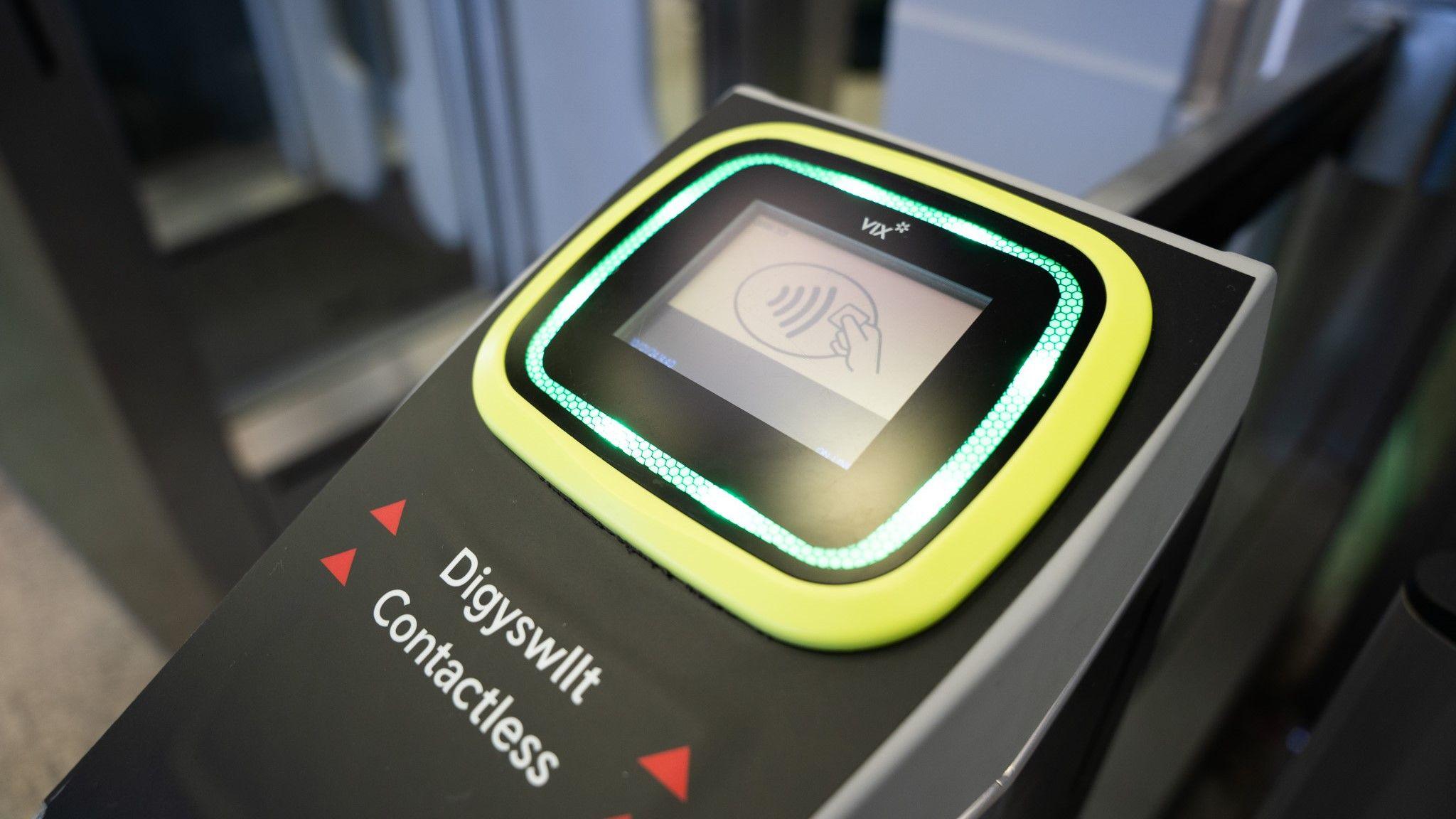 System digyswllt Trafnidiaeth Cymru