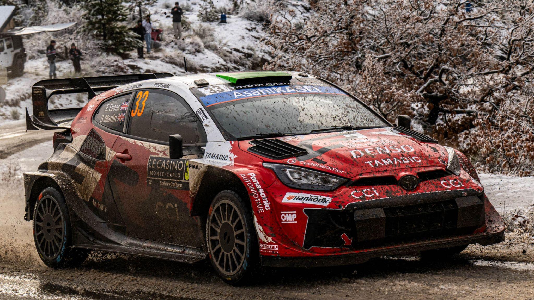 Elfyn Evans Toyota Yaris at a snowy 2026 Rallye Monte Carlo