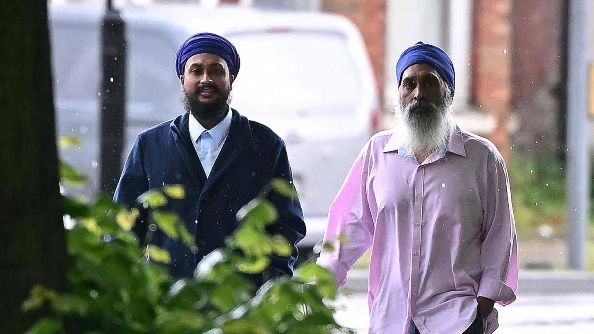 Vickrum Digwa, dad and brother plead not guilty to weapon charges - BBC News