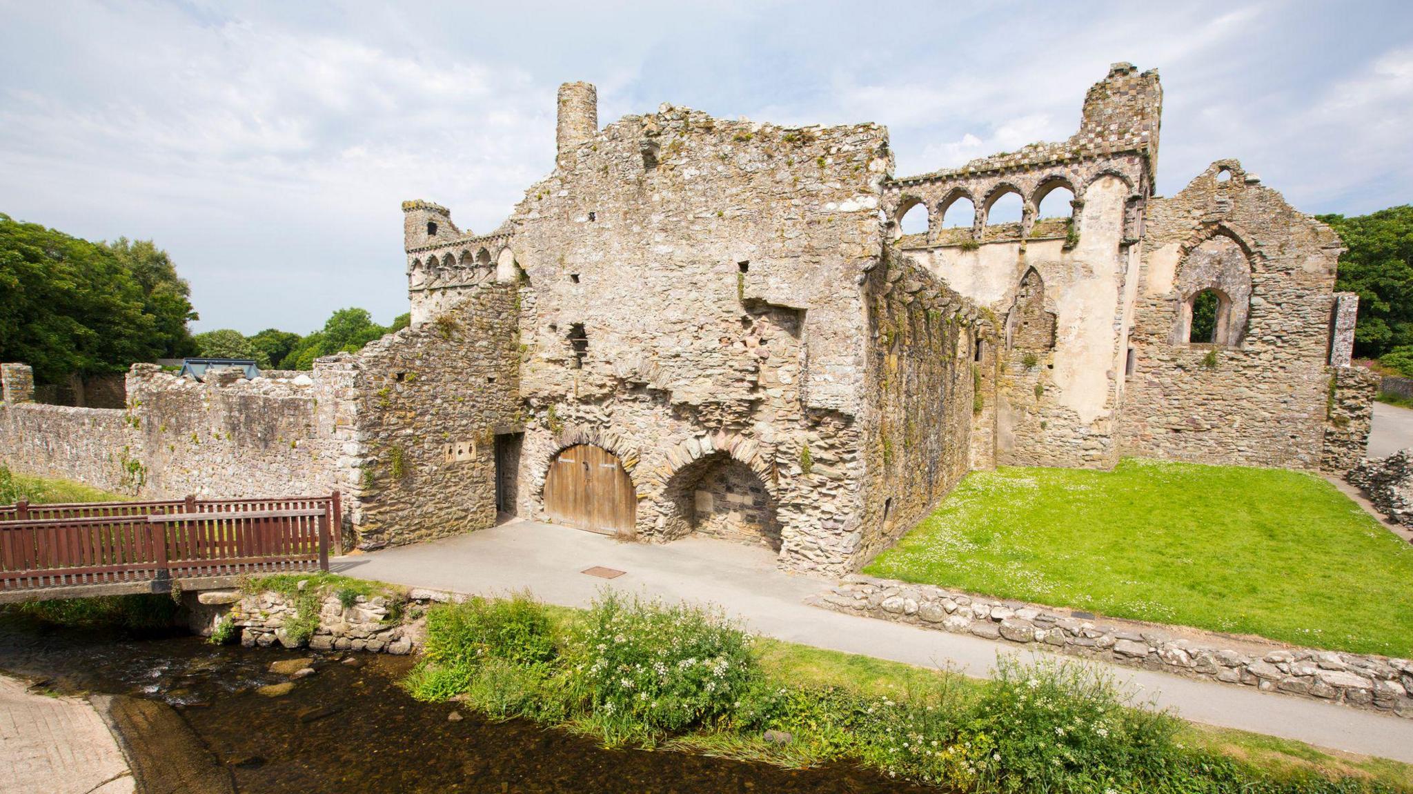 Llys yr Esgob