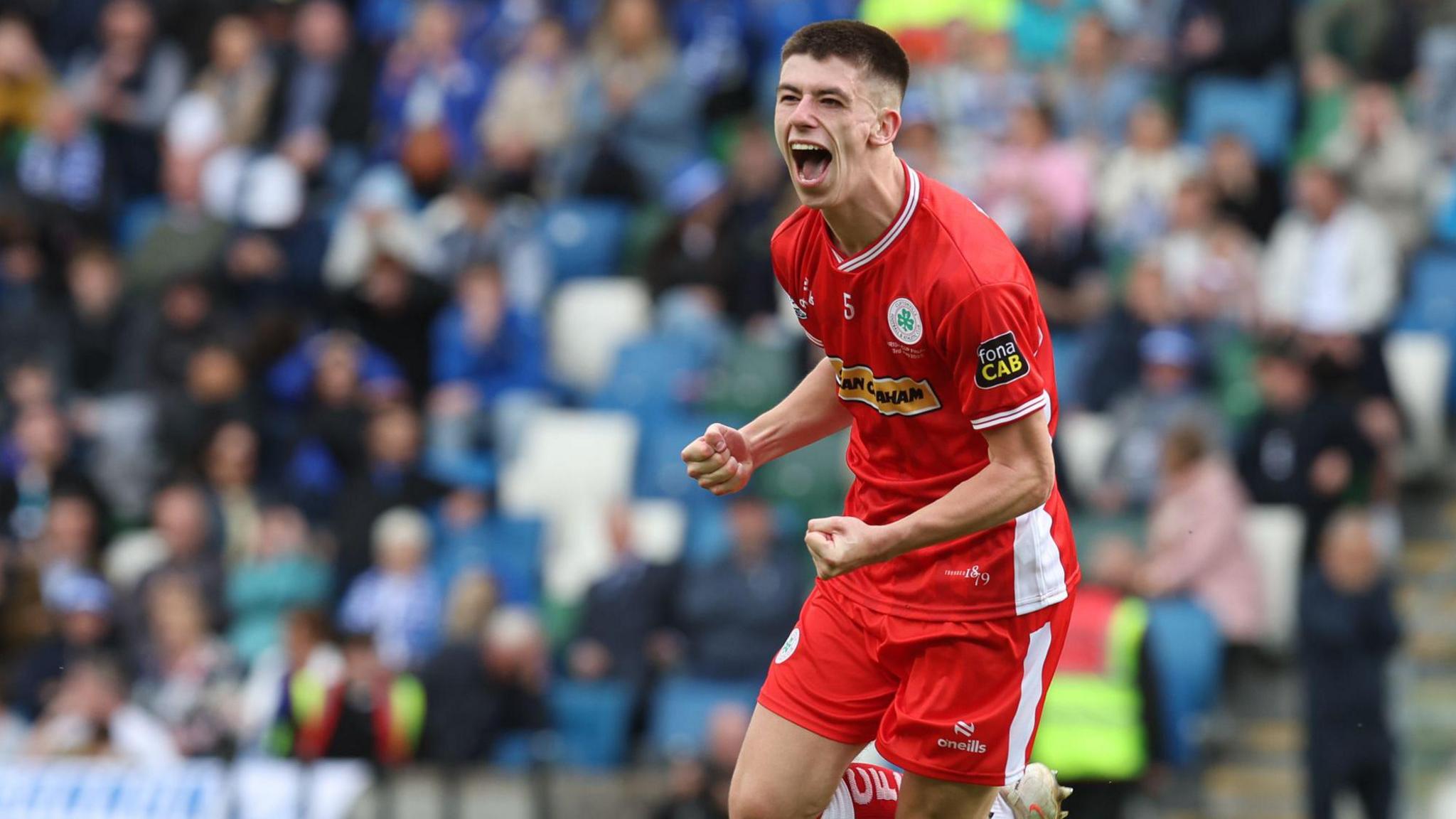 Shea Kearney celebrates scoring