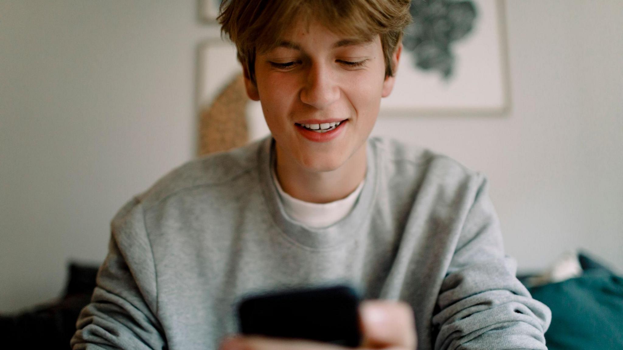 Students wait for GCSE and BTec grades as app launches for 750 schools in England Students wait for GCSE and BTec grades as app launches for 750 schools in England